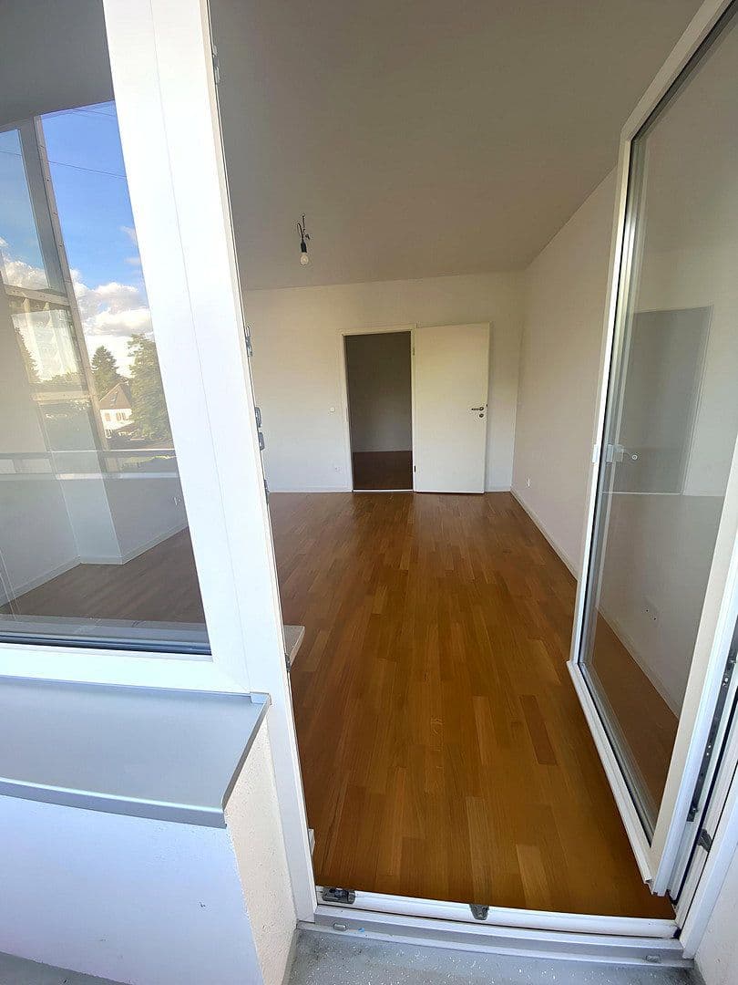 Prenájom bytu 3-izbový 78 m², Fürstenrieder Str. 35, München, Bavorsko Prenájom bytu 3-izbový 78 m², Fürstenrieder Str. 35, München, Bavorsko