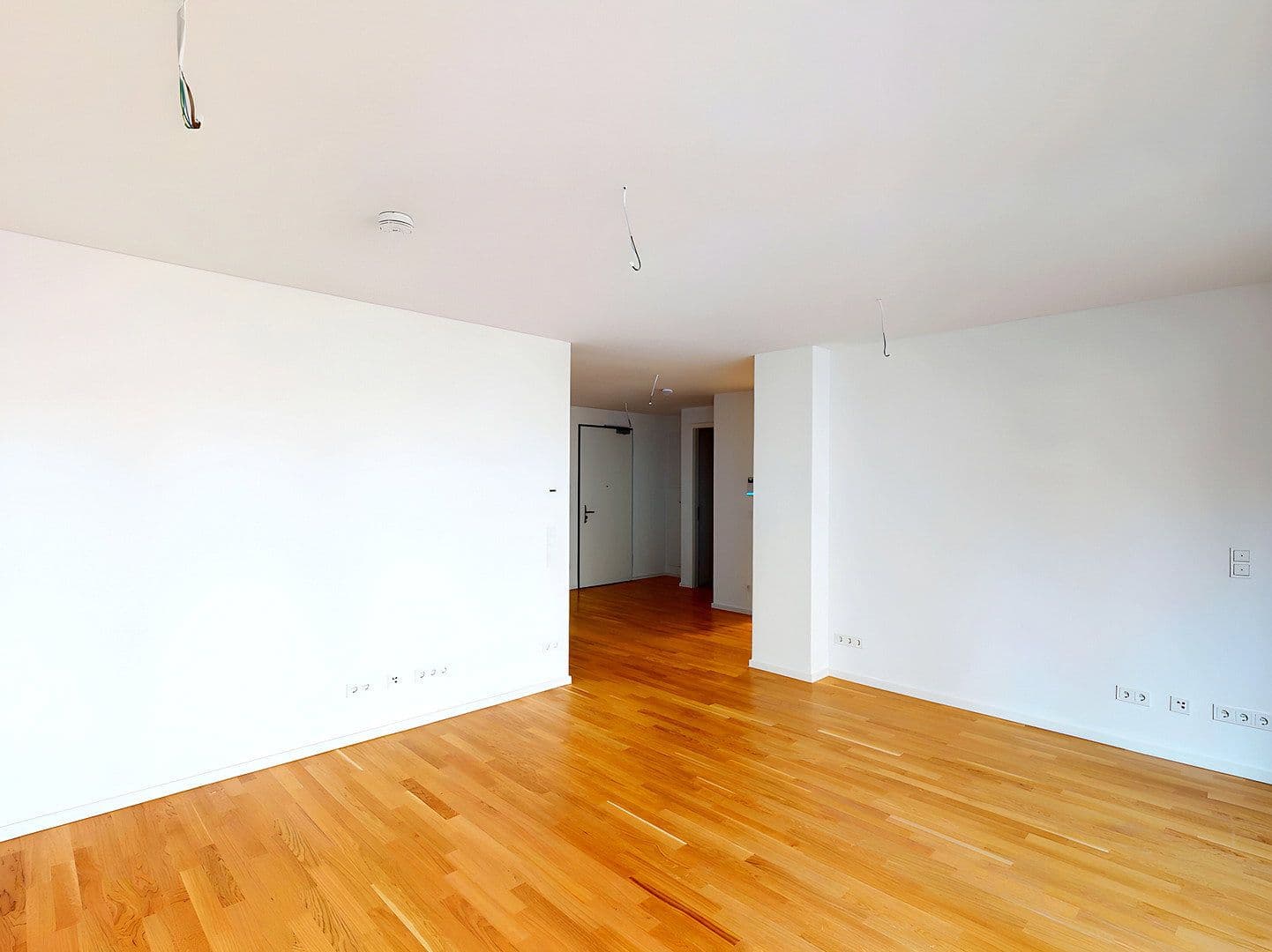 Prenájom bytu 2-izbový 67 m², Frankfurt-Mainkur, Frankfurt am Main, Hesensko Prenájom bytu 2-izbový 67 m², Frankfurt-Mainkur, Frankfurt am Main, Hesensko
