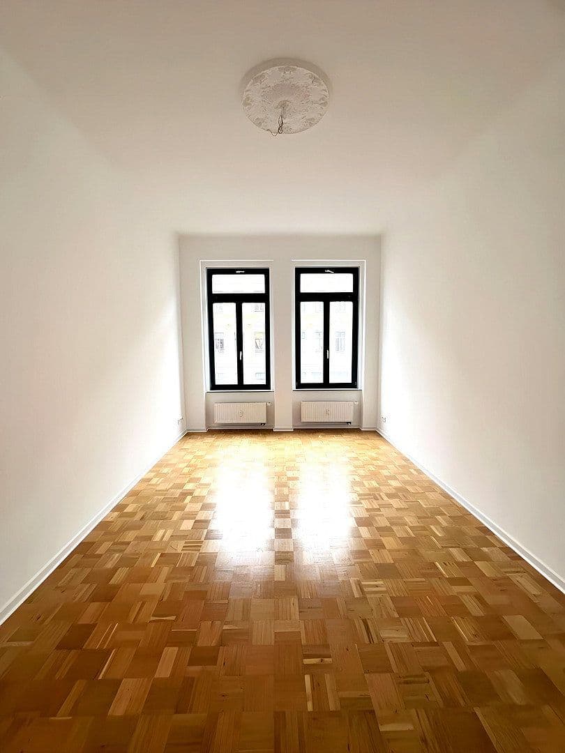 Prenájom bytu 3-izbový 78 m², Kohlgartenstraße 65, Leipzig, Sasko Prenájom bytu 3-izbový 78 m², Kohlgartenstraße 65, Leipzig, Sasko