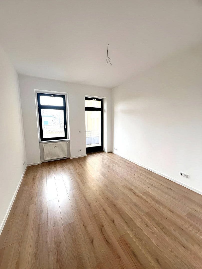 Prenájom bytu 3-izbový 78 m², Kohlgartenstraße 65, Leipzig, Sasko Prenájom bytu 3-izbový 78 m², Kohlgartenstraße 65, Leipzig, Sasko