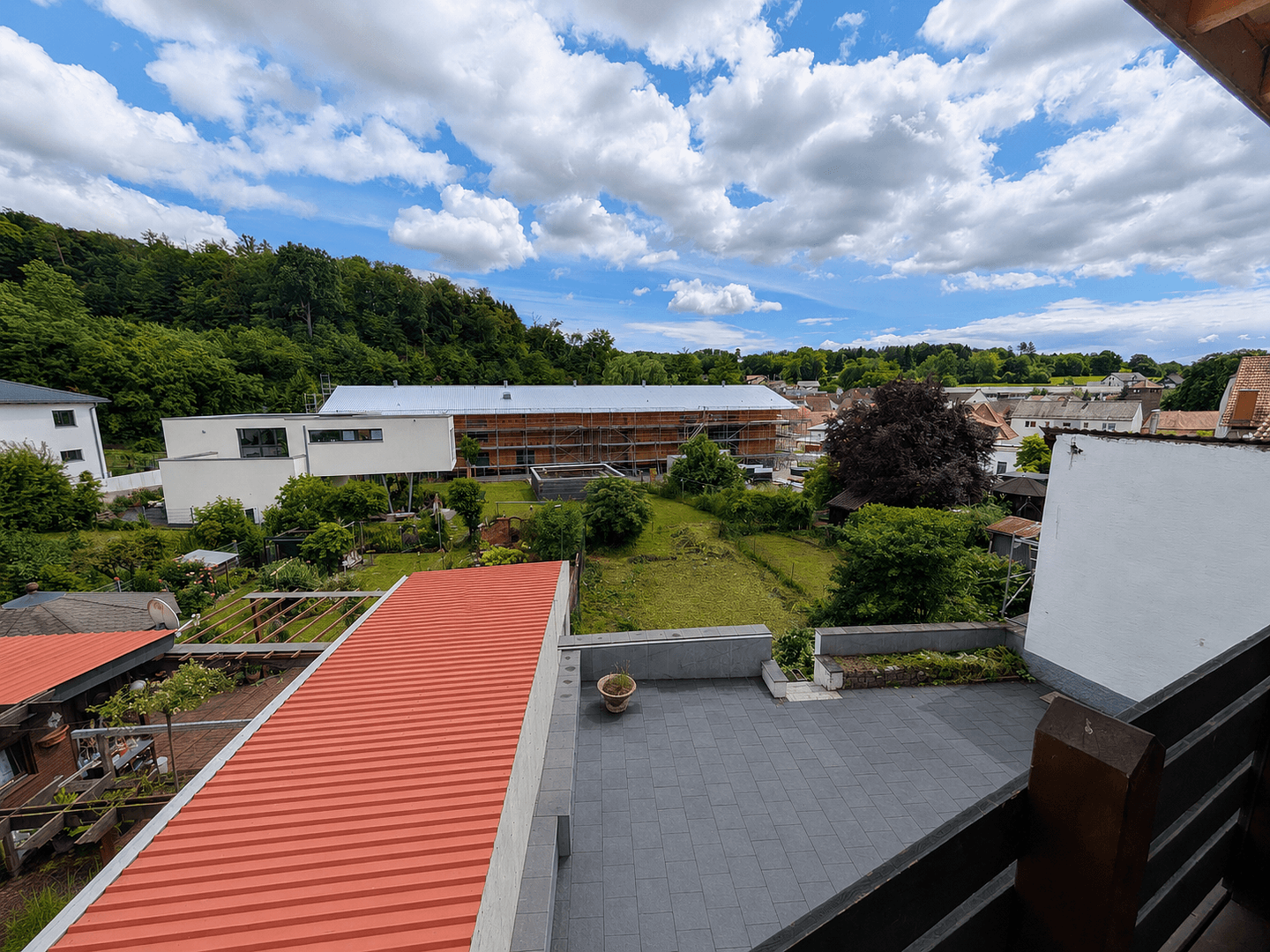 Predaj domu 264 m², pozemek 387 m², Sternweiler Str. 21, Mühlhausen, Bádensko-Wurttembersko Predaj domu 264 m², pozemek 387 m², Sternweiler Str. 21, Mühlhausen, Bádensko-Wurttembersko