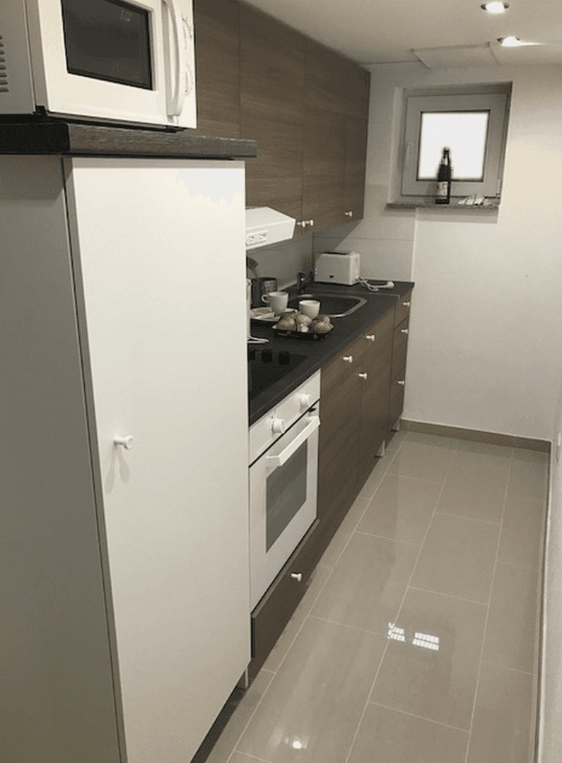 Prenájom bytu 2-izbový 55 m², Geschwister-Scholl-Straße 11, 60488 Frankfurt, Frankfurt am Main, Hesensko Prenájom bytu 2-izbový 55 m², Geschwister-Scholl-Straße 11, 60488 Frankfurt, Frankfurt am Main, Hesensko
