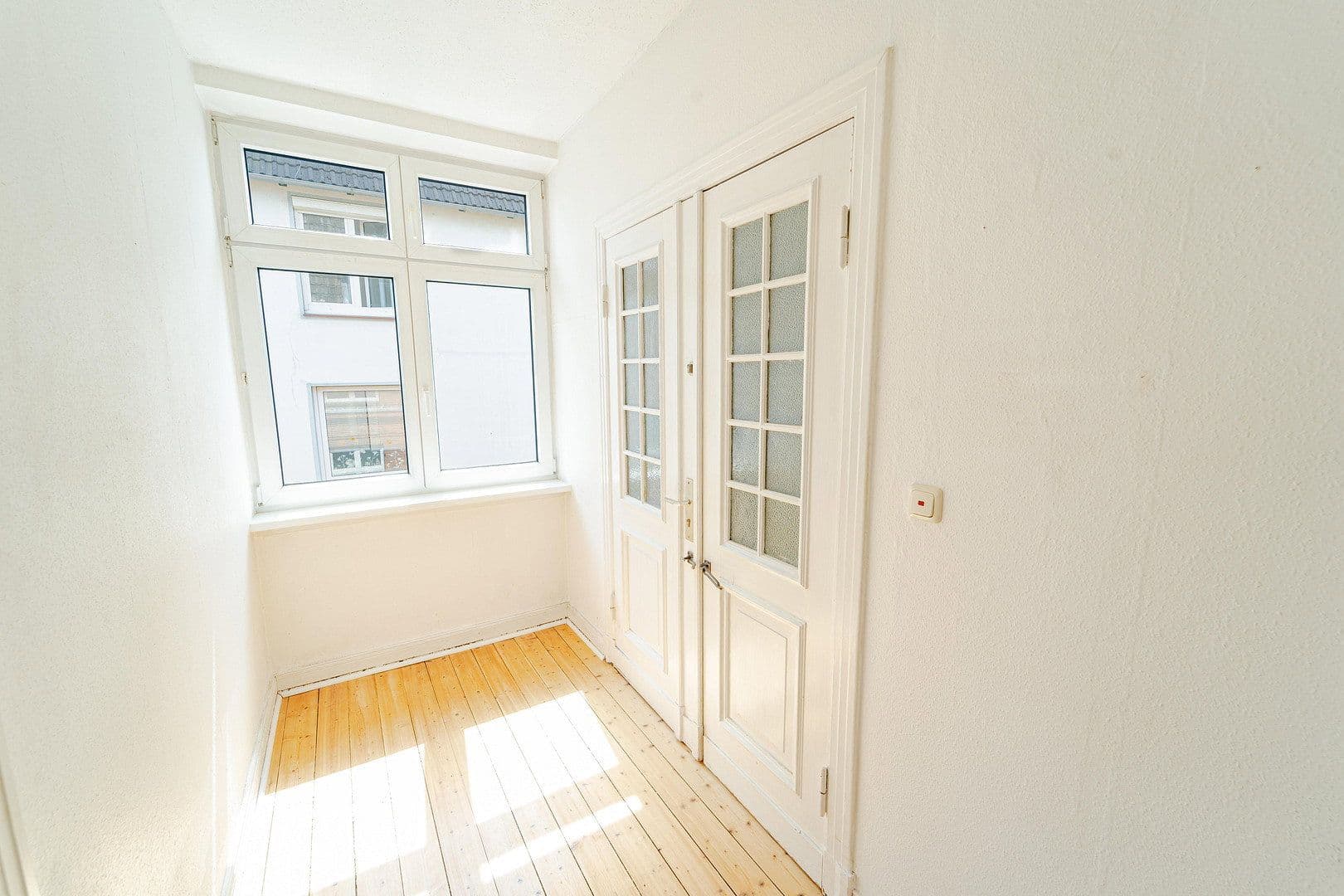 Predaj bytu 3-izbový 92 m², Schwartauer Allee 121, Lübeck, Šlezvicko-Holštajnsko Predaj bytu 3-izbový 92 m², Schwartauer Allee 121, Lübeck, Šlezvicko-Holštajnsko