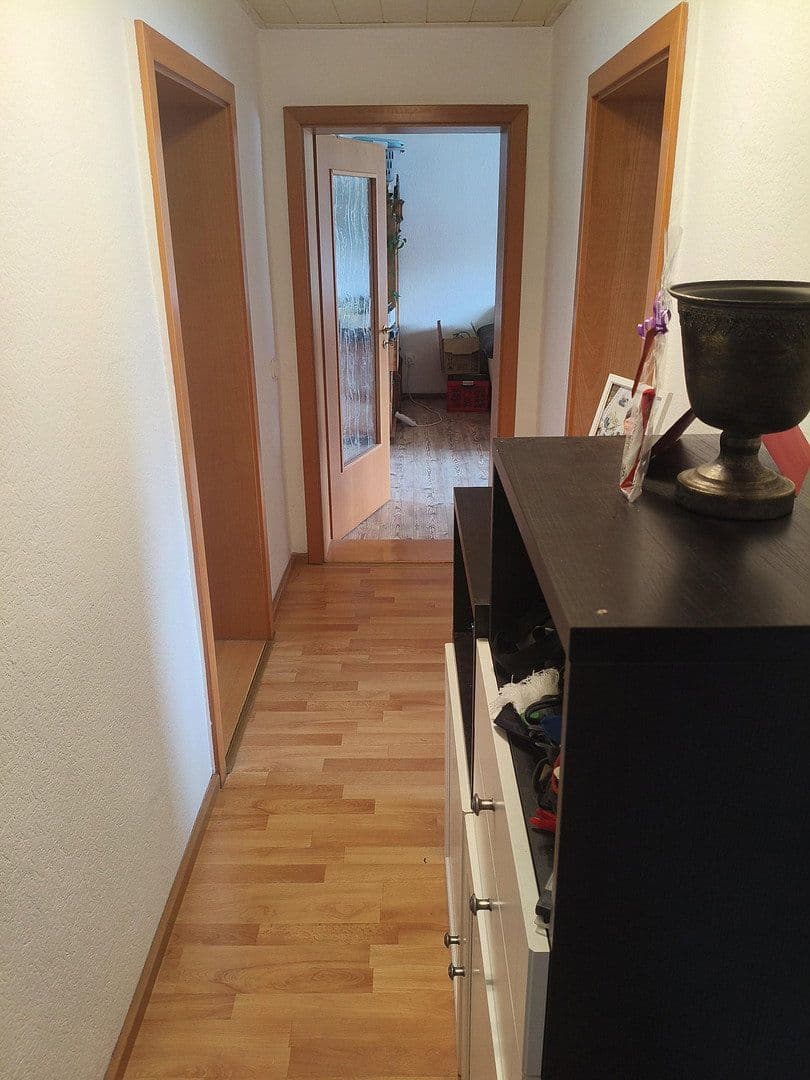 Prenájom bytu 3-izbový 76 m², Sandersdorf-Brehna, Sasko-Anhaltsko Prenájom bytu 3-izbový 76 m², Sandersdorf-Brehna, Sasko-Anhaltsko