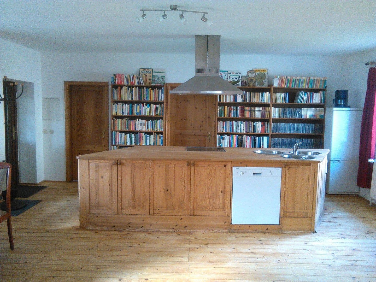 Predaj domu 330 m², pozemek 1.604 m², Putbus, Meklenbursko-Predpomoransko Predaj domu 330 m², pozemek 1.604 m², Putbus, Meklenbursko-Predpomoransko