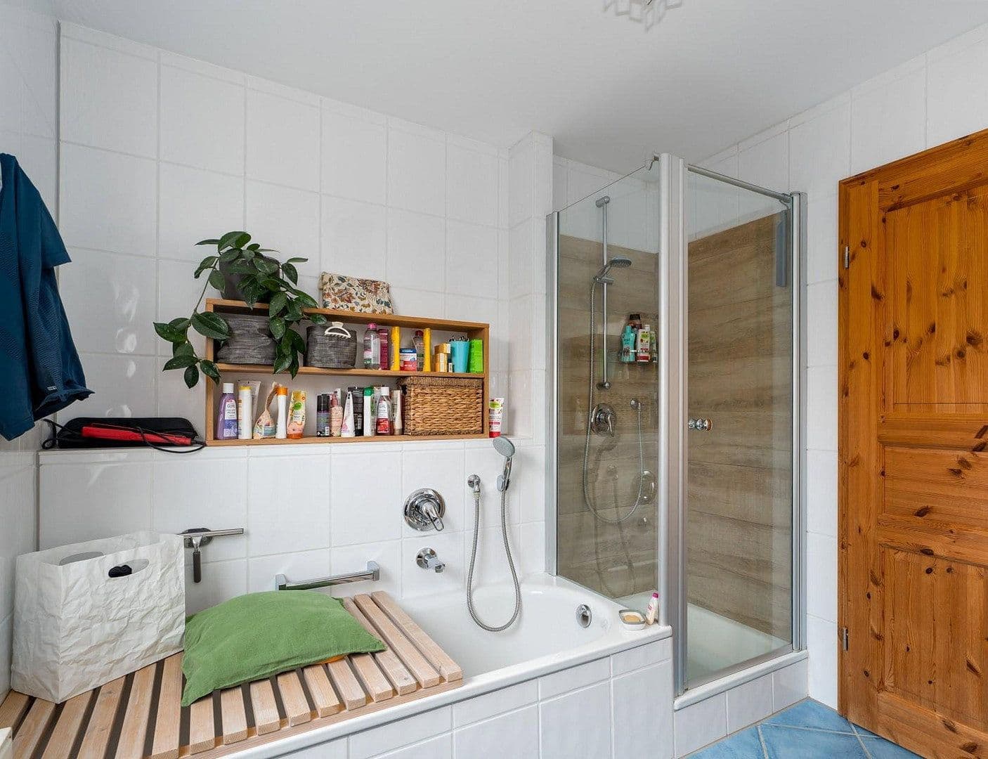 Predaj domu 135 m², pozemek 189 m², Plüderhausen, Bádensko-Wurttembersko Predaj domu 135 m², pozemek 189 m², Plüderhausen, Bádensko-Wurttembersko