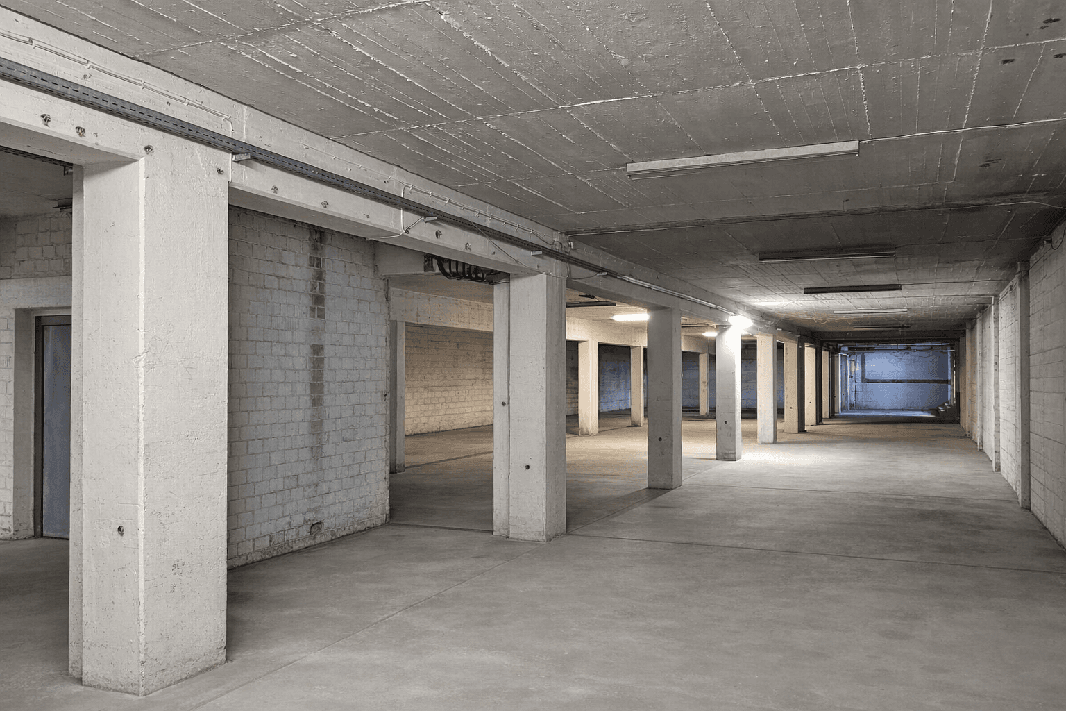 Prenájom nebytového priestoru 795 m², Bohmterstraße 52c, Osnabrück, Dolné Sasko Prenájom nebytového priestoru 795 m², Bohmterstraße 52c, Osnabrück, Dolné Sasko