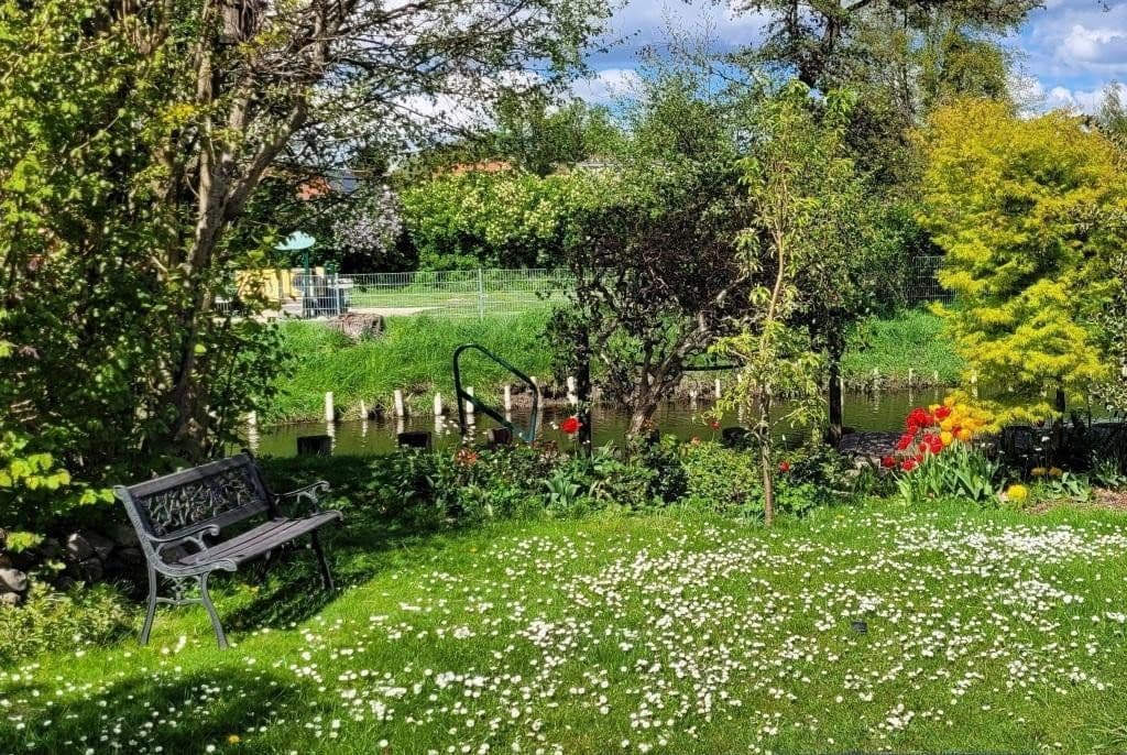 Predaj domu 161 m², pozemek 720 m², Hafenstraße 1, Neukalen, Meklenbursko-Predpomoransko Predaj domu 161 m², pozemek 720 m², Hafenstraße 1, Neukalen, Meklenbursko-Predpomoransko