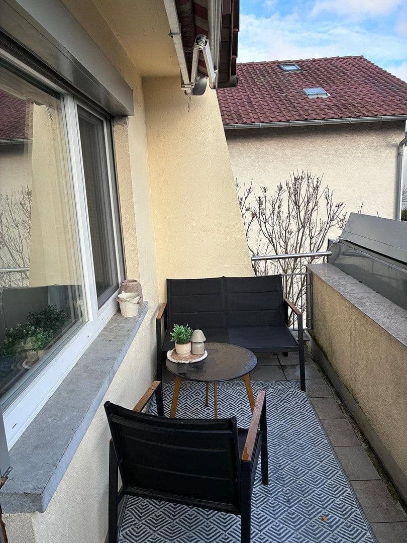 Predaj bytu 4-izbový 87 m², Östringen, Bádensko-Wurttembersko Predaj bytu 4-izbový 87 m², Östringen, Bádensko-Wurttembersko