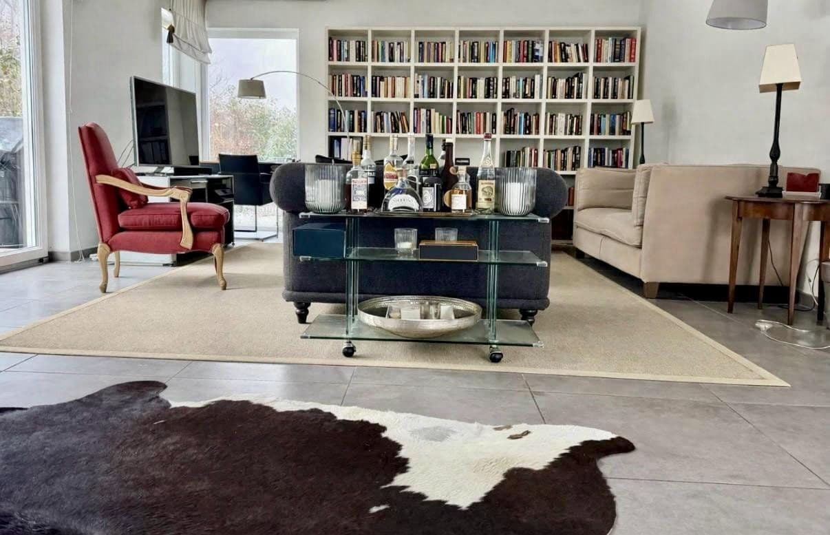 Predaj domu 224 m², pozemek 399 m², Kelkheim (Taunus), Hesensko Predaj domu 224 m², pozemek 399 m², Kelkheim (Taunus), Hesensko