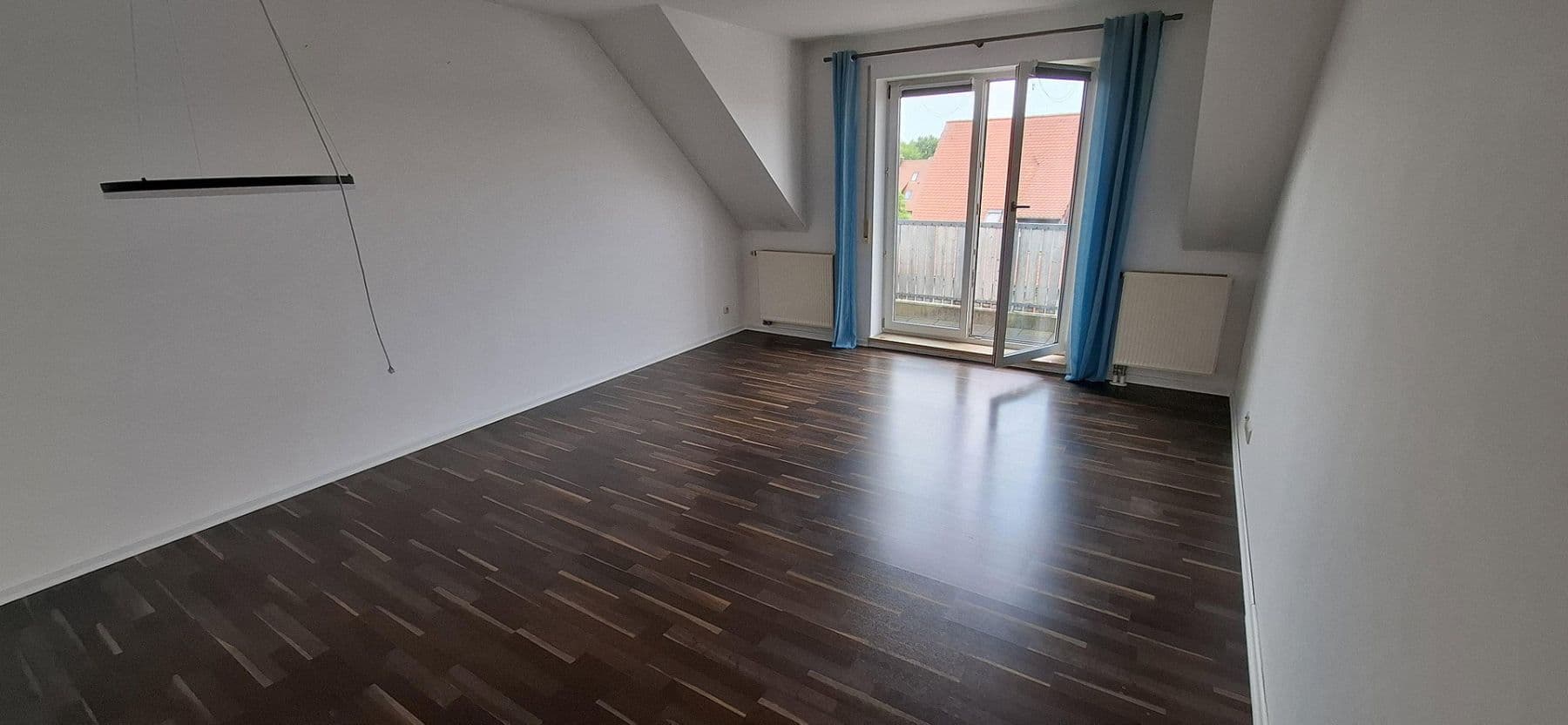 Prenájom bytu 3-izbový 73 m², Bubenreuth, Bavorsko Prenájom bytu 3-izbový 73 m², Bubenreuth, Bavorsko