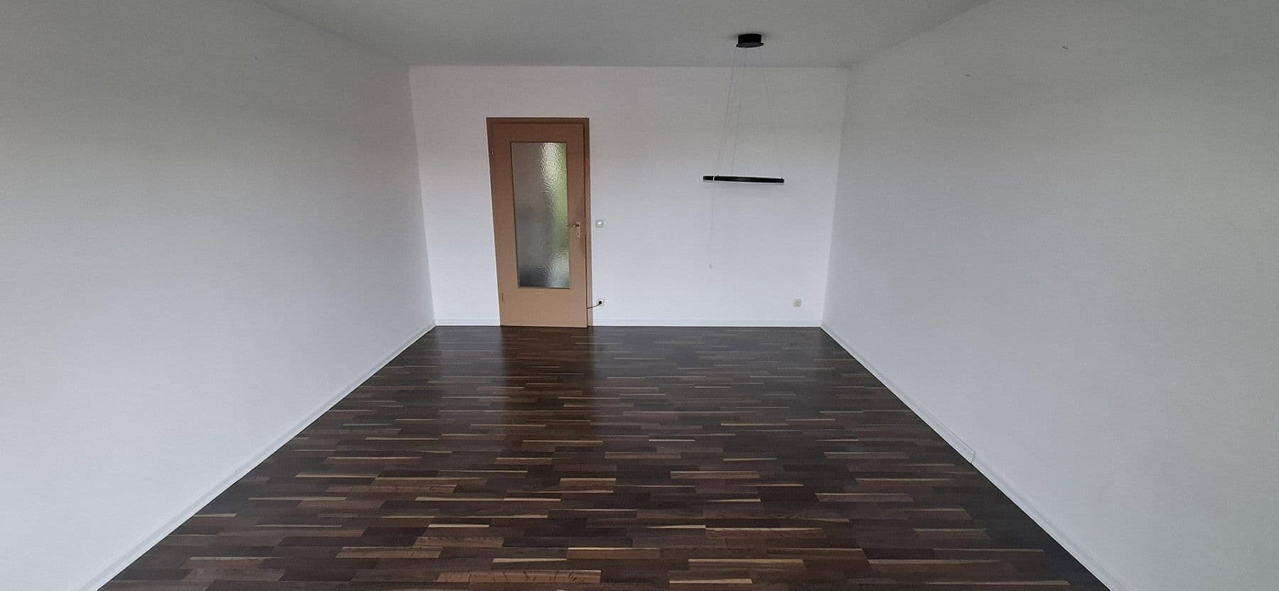 Prenájom bytu 3-izbový 73 m², Bubenreuth, Bavorsko Prenájom bytu 3-izbový 73 m², Bubenreuth, Bavorsko