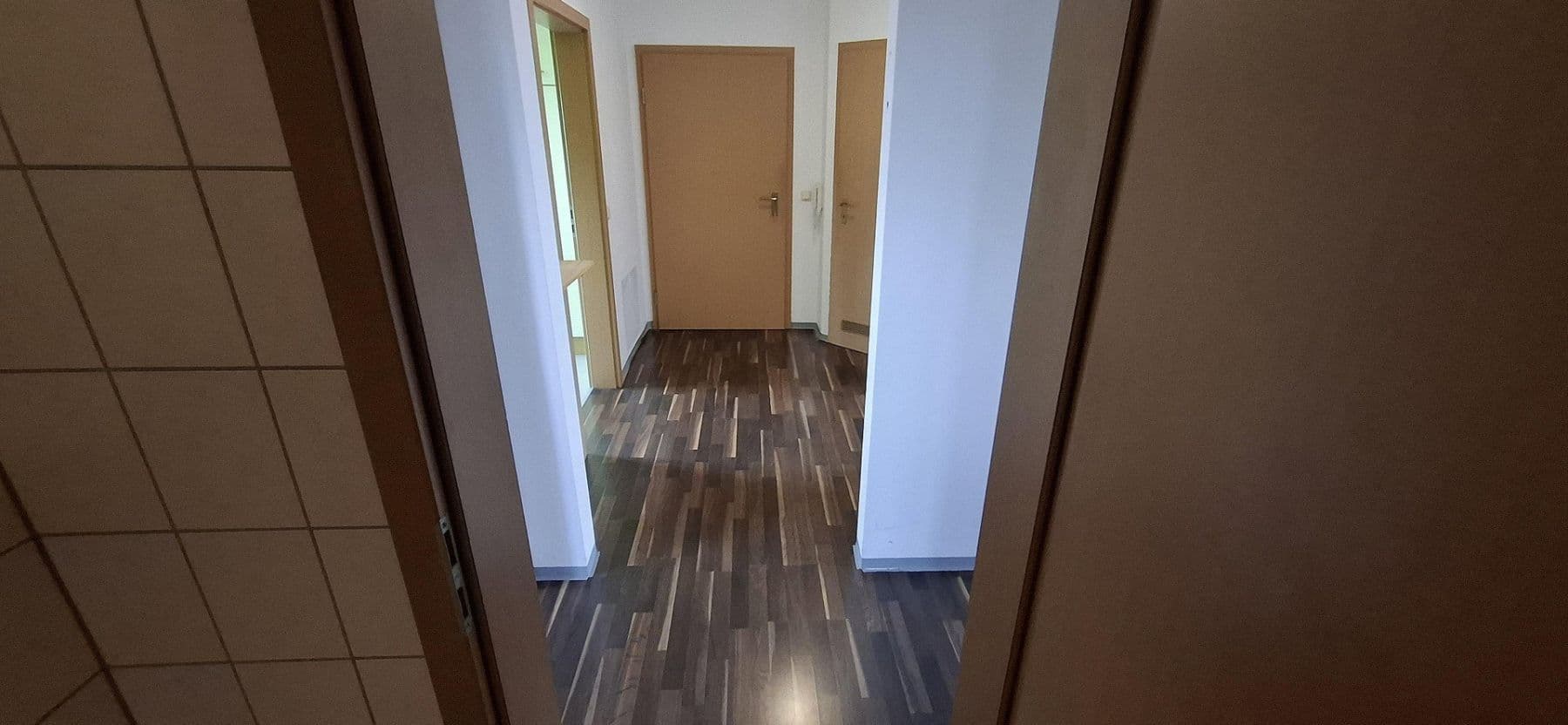 Prenájom bytu 3-izbový 73 m², Bubenreuth, Bavorsko Prenájom bytu 3-izbový 73 m², Bubenreuth, Bavorsko