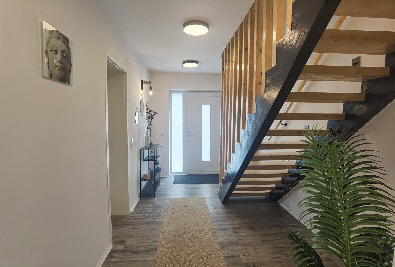 Predaj domu 243 m², pozemek 1.238 m², Nordleda, Dolné Sasko Predaj domu 243 m², pozemek 1.238 m², Nordleda, Dolné Sasko