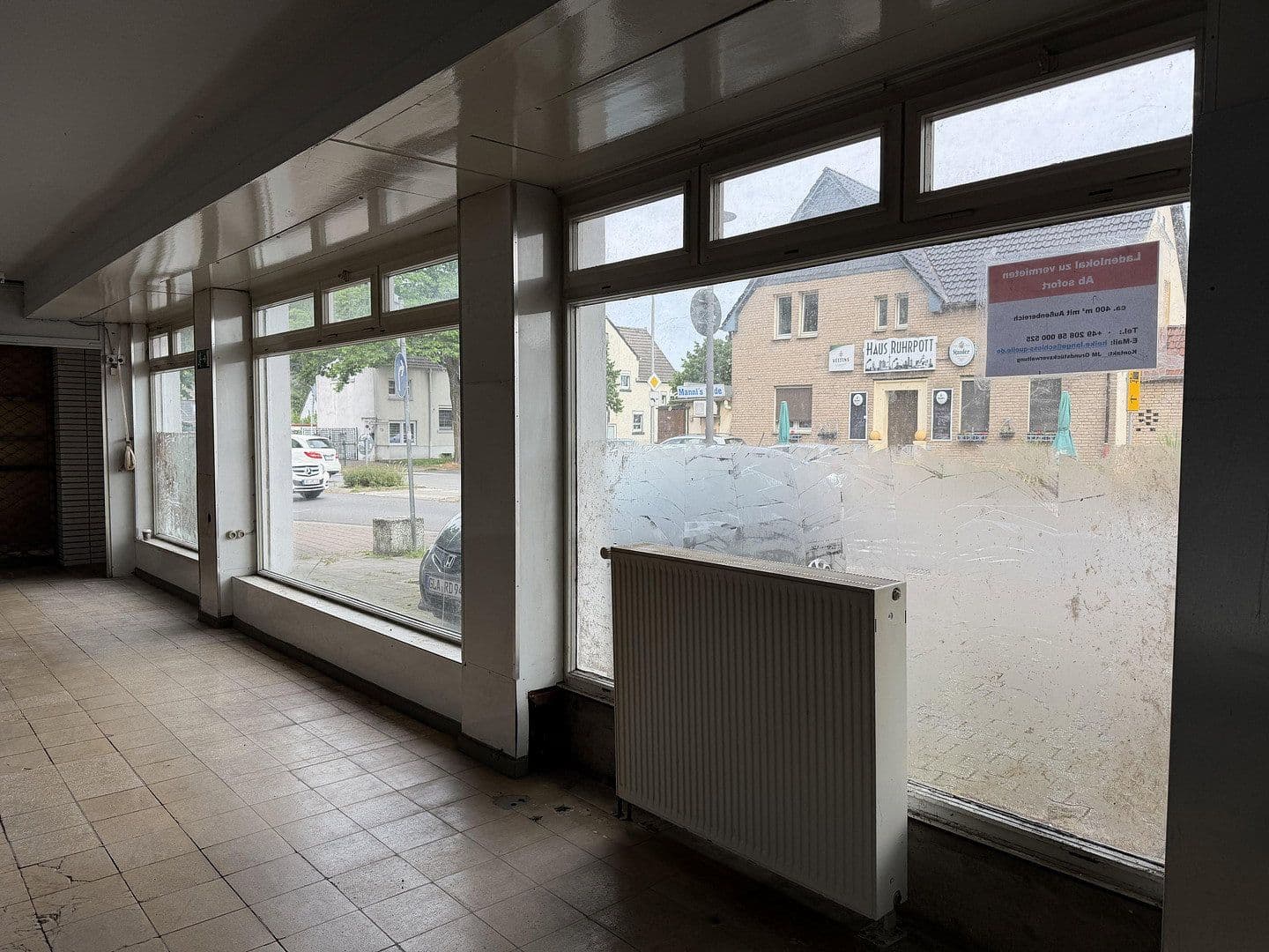 Prenájom nebytového priestoru 400 m², Gladbeck, Severné Porýnie - Westfálsko Prenájom nebytového priestoru 400 m², Gladbeck, Severné Porýnie - Westfálsko