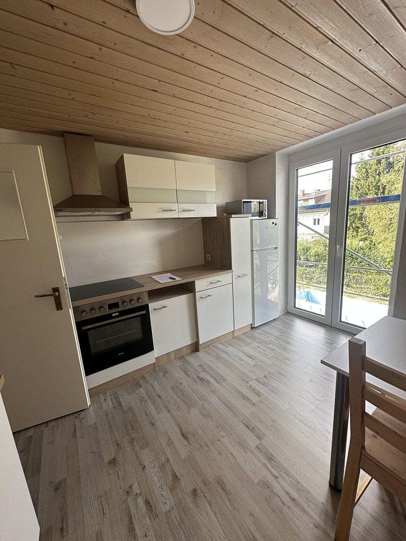 Prenájom bytu 24 m², Karlsruhe, Bádensko-Wurttembersko Prenájom bytu 24 m², Karlsruhe, Bádensko-Wurttembersko