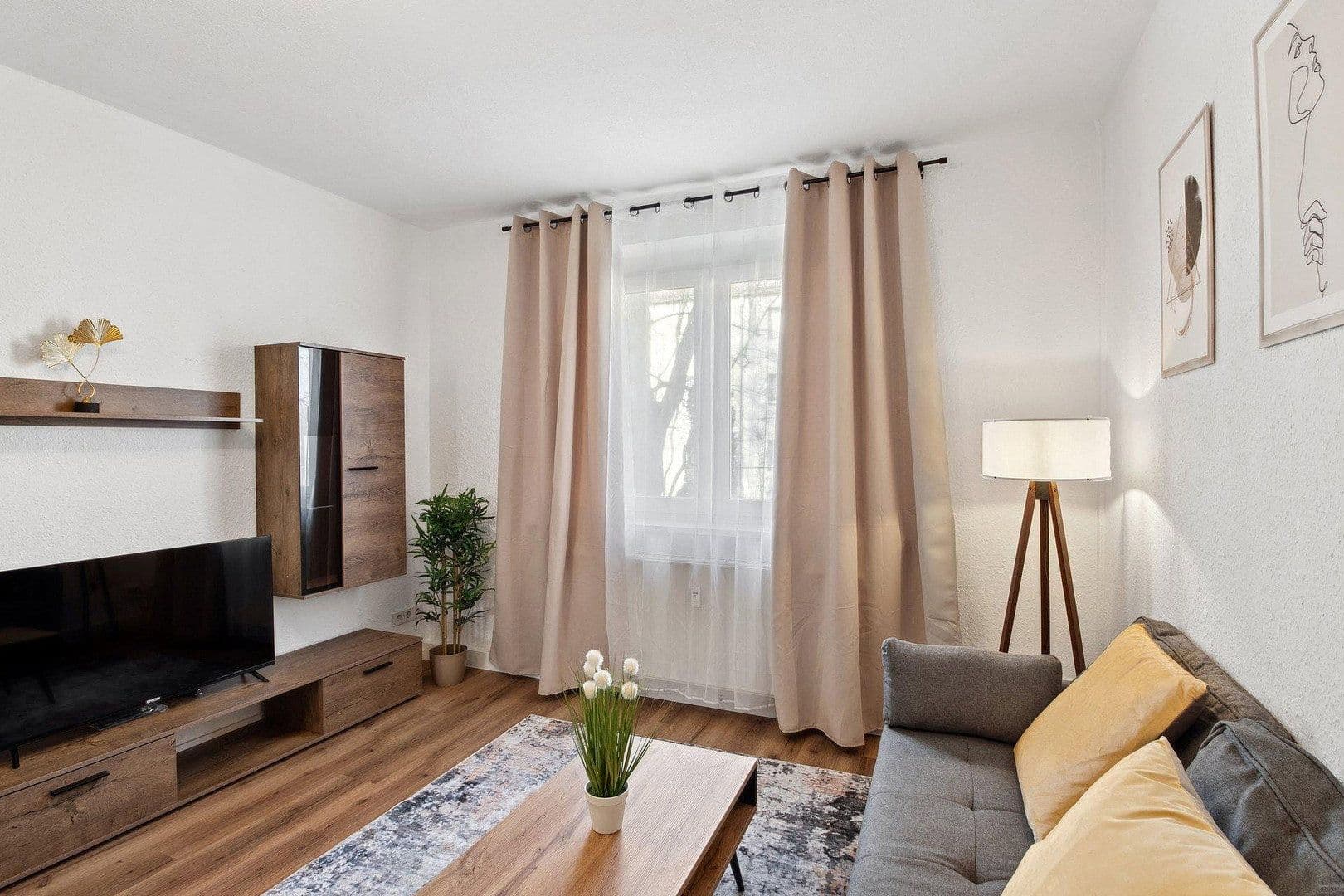 Prenájom bytu 2-izbový 50 m², Georg-Schumann-Str. 286b, Leipzig, Sasko Prenájom bytu 2-izbový 50 m², Georg-Schumann-Str. 286b, Leipzig, Sasko
