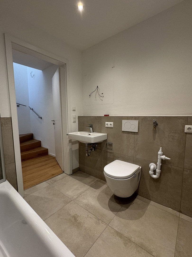 Prenájom bytu 4-izbový 115 m², Nelkenweg 12, Langenbach, Bavorsko Prenájom bytu 4-izbový 115 m², Nelkenweg 12, Langenbach, Bavorsko