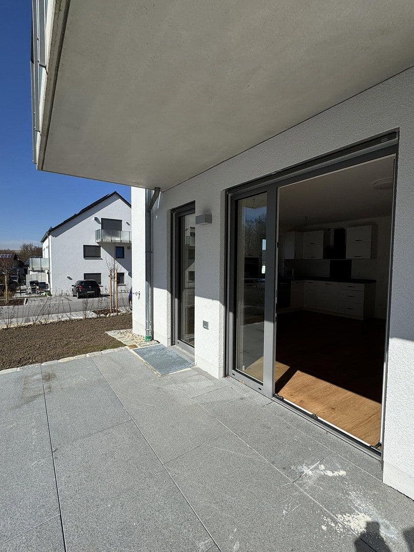 Prenájom bytu 4-izbový 115 m², Nelkenweg 12, Langenbach, Bavorsko Prenájom bytu 4-izbový 115 m², Nelkenweg 12, Langenbach, Bavorsko