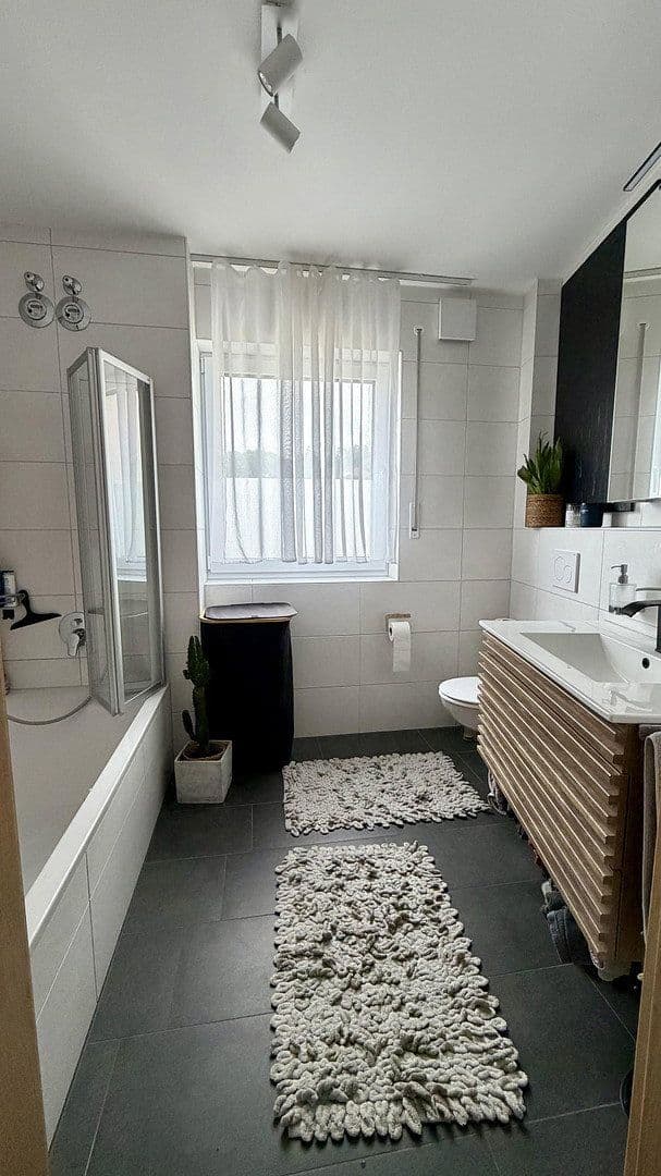 Prenájom bytu 3-izbový 74 m², Äußere Münchener Str. 94a, Landshut, Bavorsko Prenájom bytu 3-izbový 74 m², Äußere Münchener Str. 94a, Landshut, Bavorsko