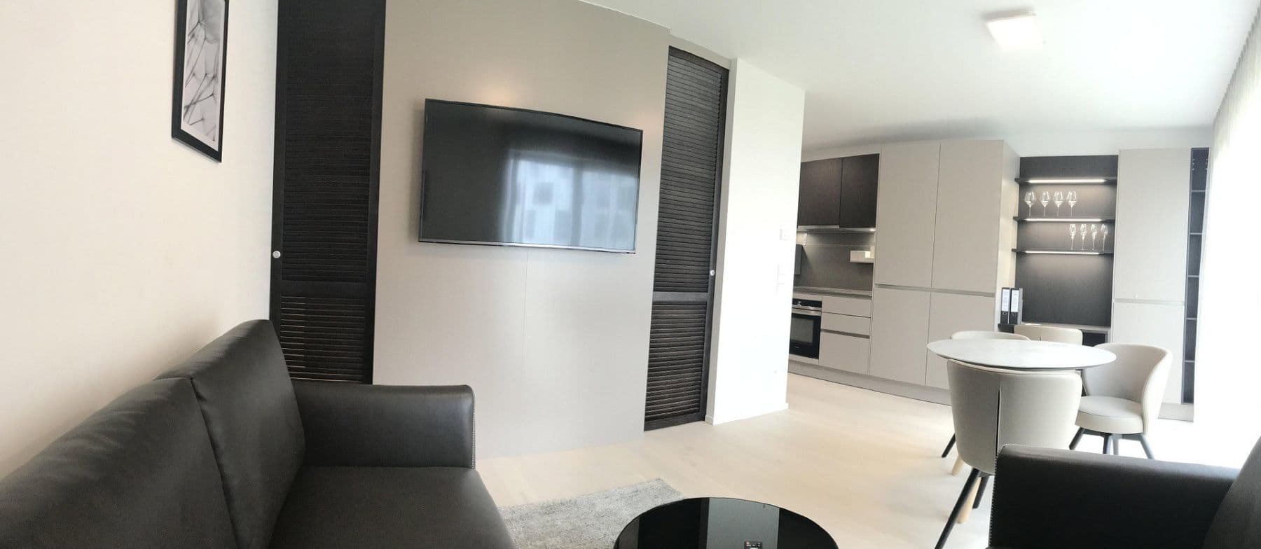 Prenájom bytu 2-izbový 48 m², München, Bavorsko Prenájom bytu 2-izbový 48 m², München, Bavorsko