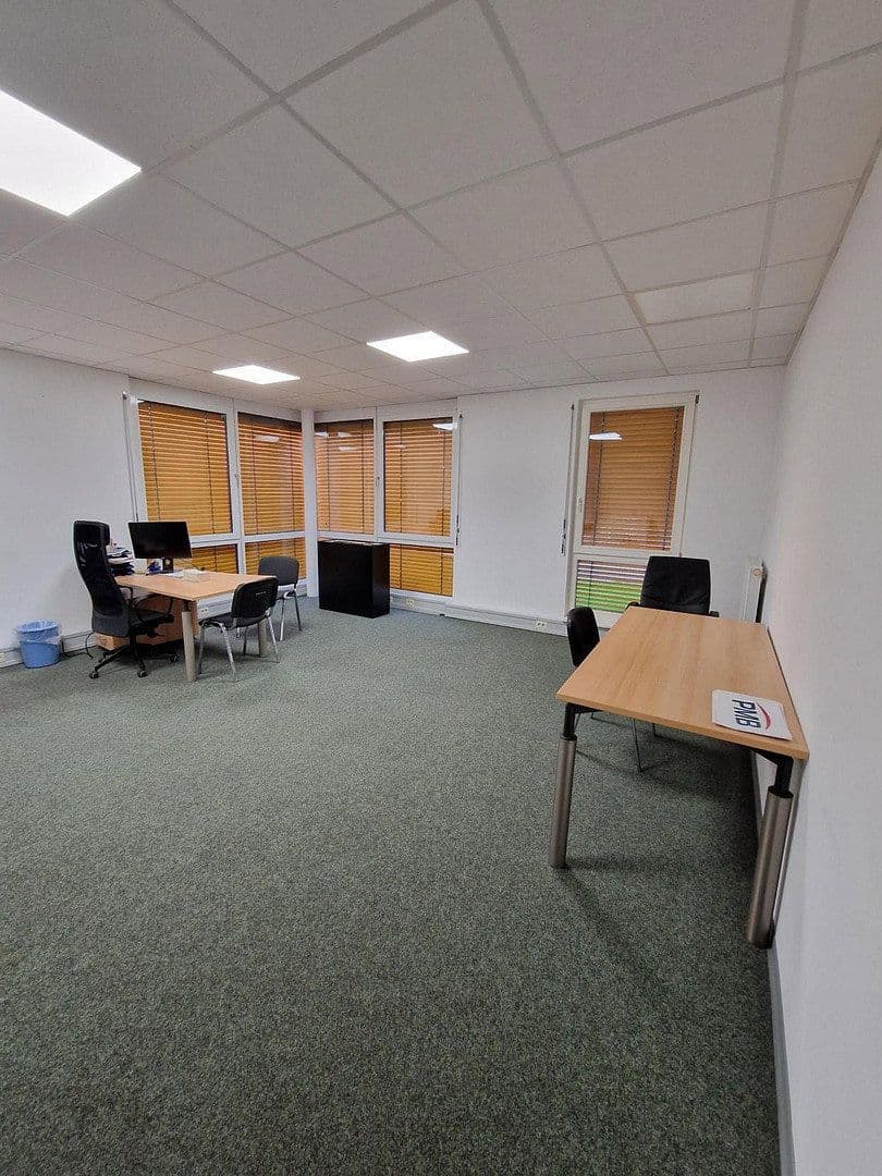 Prenájom kancelárie 51 m², Lanterstraße 9, Dinslaken, Severné Porýnie - Westfálsko Prenájom kancelárie 51 m², Lanterstraße 9, Dinslaken, Severné Porýnie - Westfálsko