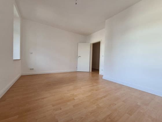 Prenájom bytu 3-izbový 76 m², Humboldtstraße 9, Chemnitz, Sasko Prenájom bytu 3-izbový 76 m², Humboldtstraße 9, Chemnitz, Sasko