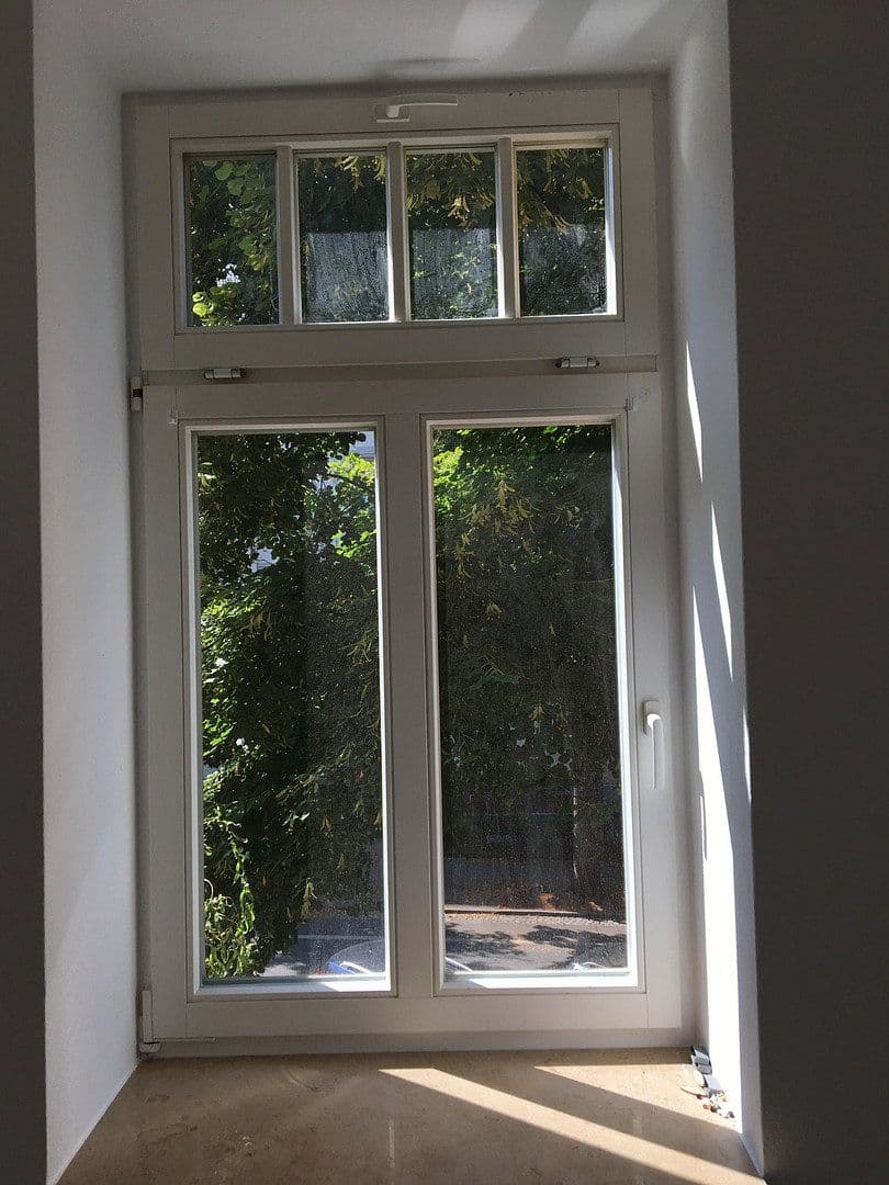 Prenájom bytu 3-izbový 76 m², Humboldtstraße 9, Chemnitz, Sasko Prenájom bytu 3-izbový 76 m², Humboldtstraße 9, Chemnitz, Sasko