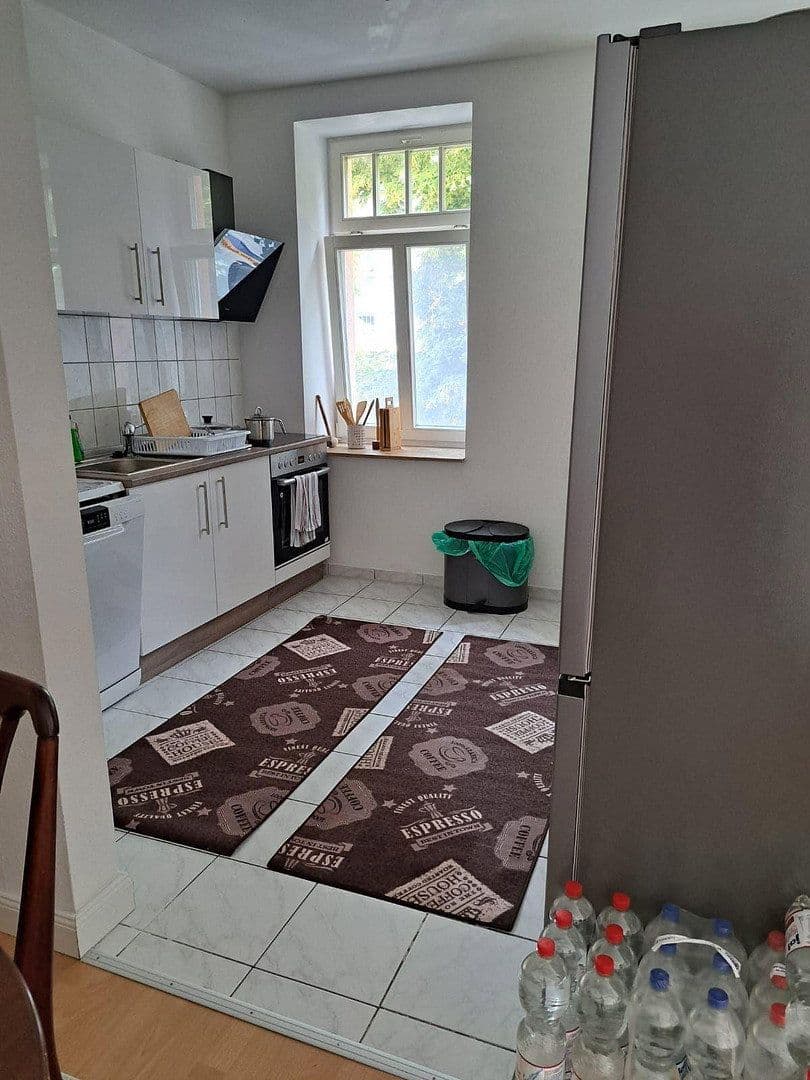 Prenájom bytu 3-izbový 76 m², Humboldtstraße 9, Chemnitz, Sasko Prenájom bytu 3-izbový 76 m², Humboldtstraße 9, Chemnitz, Sasko