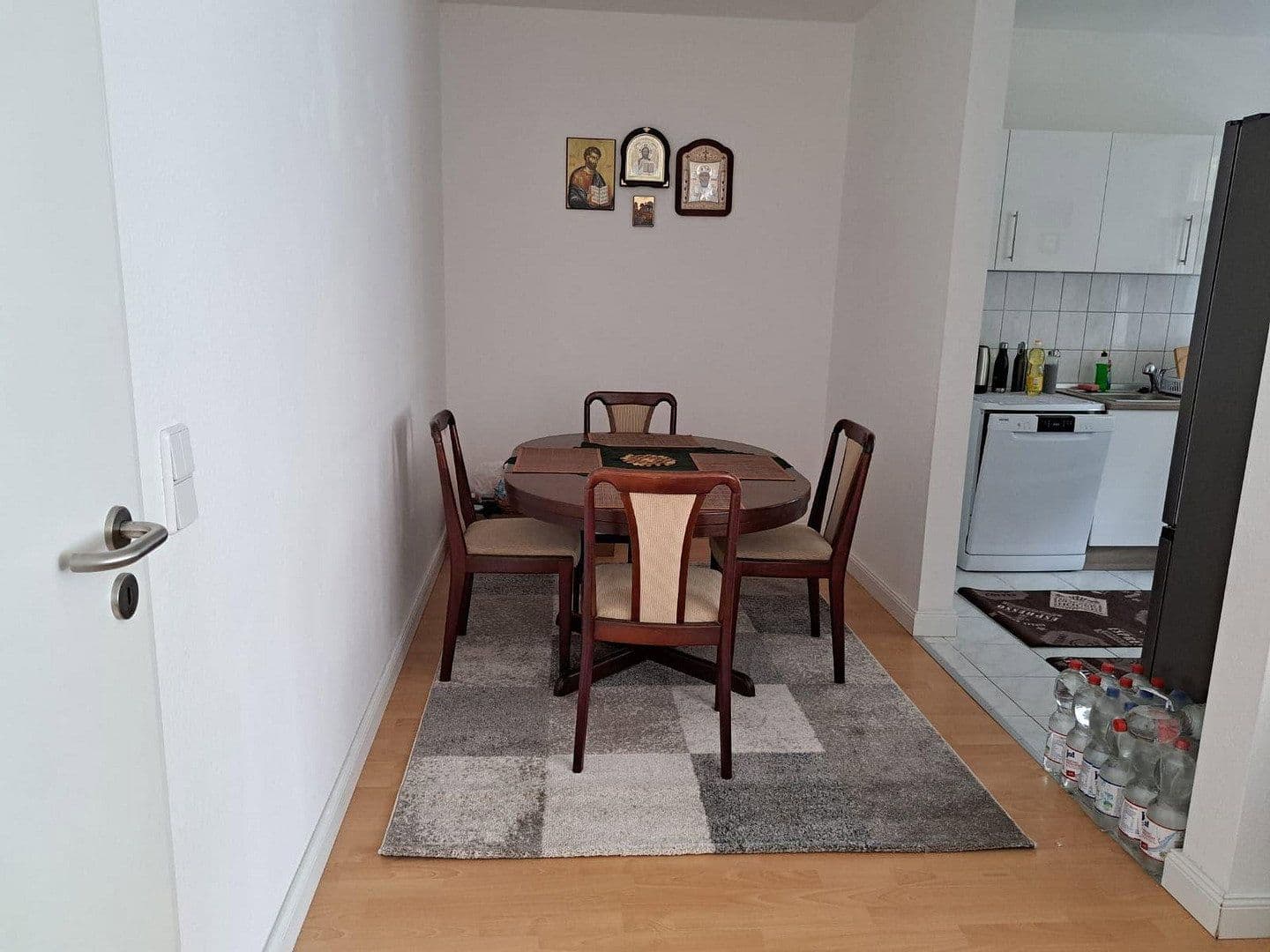 Prenájom bytu 3-izbový 76 m², Humboldtstraße 9, Chemnitz, Sasko Prenájom bytu 3-izbový 76 m², Humboldtstraße 9, Chemnitz, Sasko