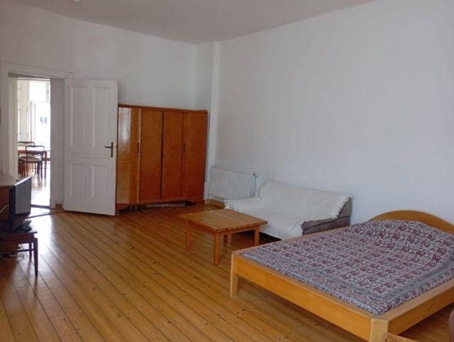 Predaj bytu 2-izbový 79 m², Mierendorffstr. 11, Berlin, Berlín Predaj bytu 2-izbový 79 m², Mierendorffstr. 11, Berlin, Berlín