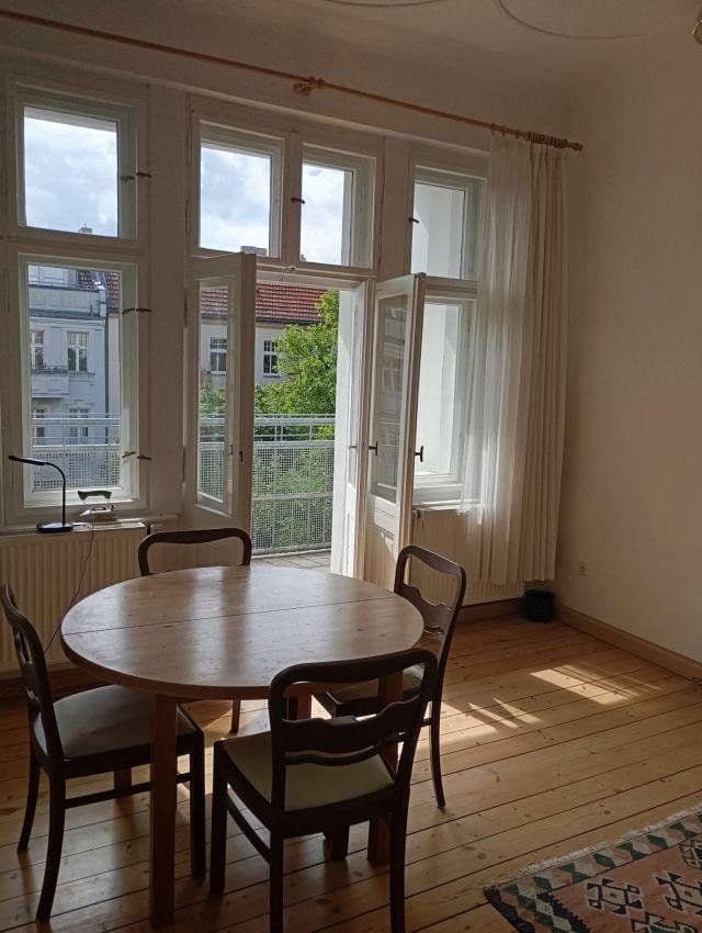 Predaj bytu 2-izbový 79 m², Mierendorffstr. 11, Berlin, Berlín Predaj bytu 2-izbový 79 m², Mierendorffstr. 11, Berlin, Berlín