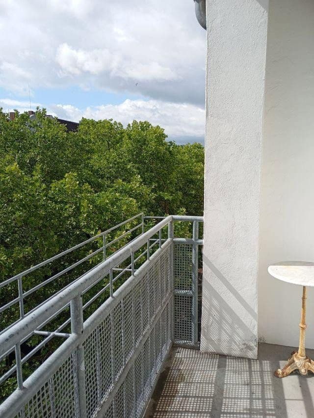 Predaj bytu 2-izbový 79 m², Mierendorffstr. 11, Berlin, Berlín Predaj bytu 2-izbový 79 m², Mierendorffstr. 11, Berlin, Berlín
