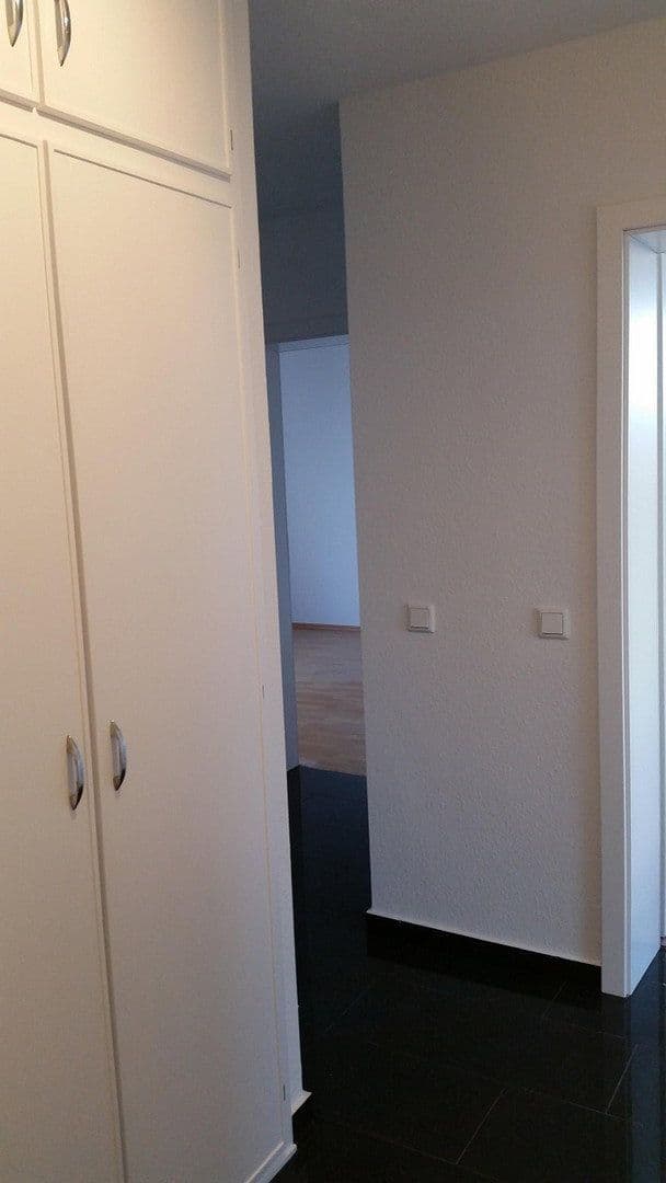 Prenájom bytu 3-izbový 73 m², Hainbuchenstraße 17, Moers, Severné Porýnie - Westfálsko Prenájom bytu 3-izbový 73 m², Hainbuchenstraße 17, Moers, Severné Porýnie - Westfálsko