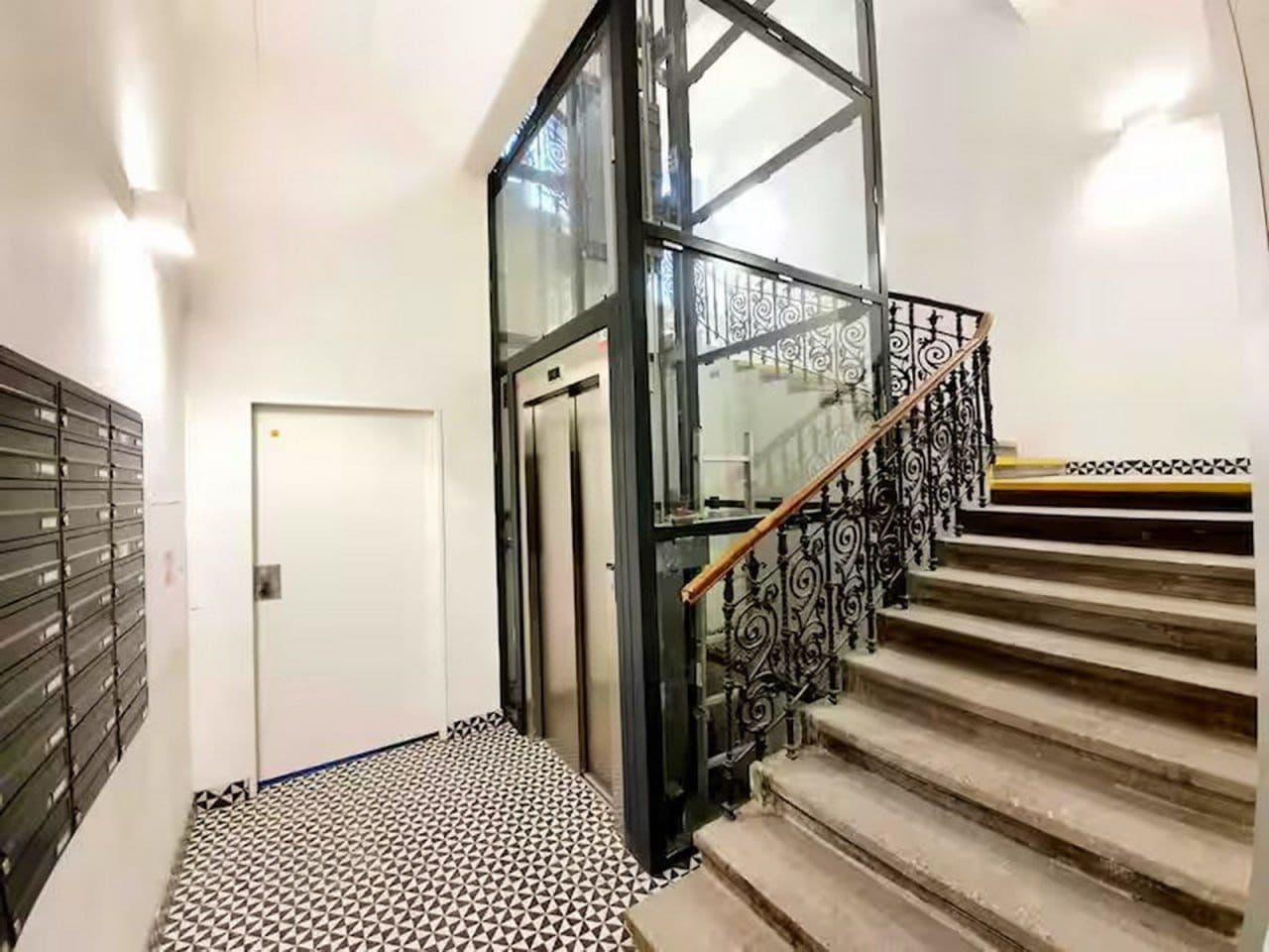 Prenájom bytu 27 m², Tyršova, Praha, Praha Prenájom bytu 27 m², Tyršova, Praha, Praha