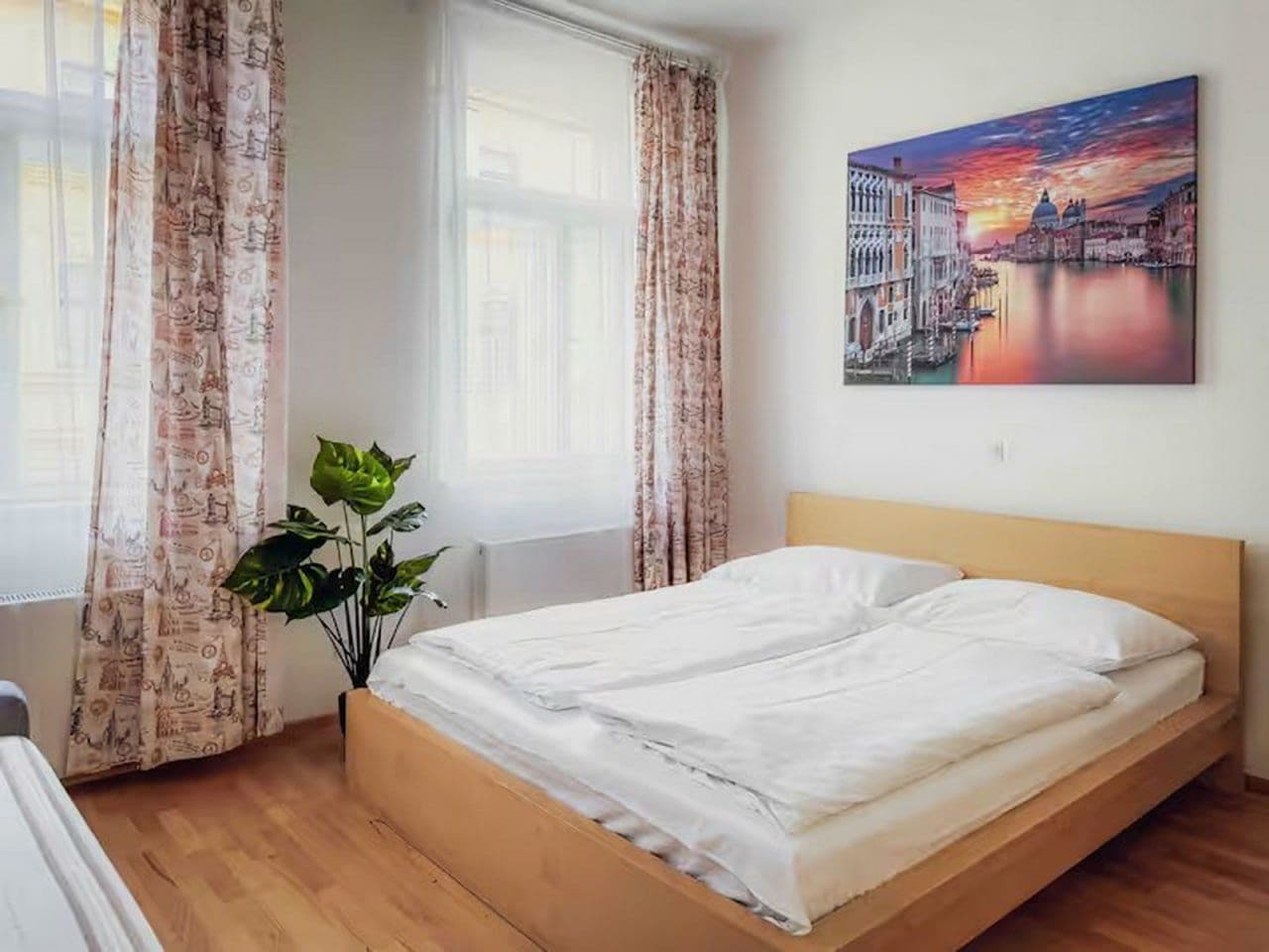 Prenájom bytu 27 m², Tyršova, Praha, Praha Prenájom bytu 27 m², Tyršova, Praha, Praha