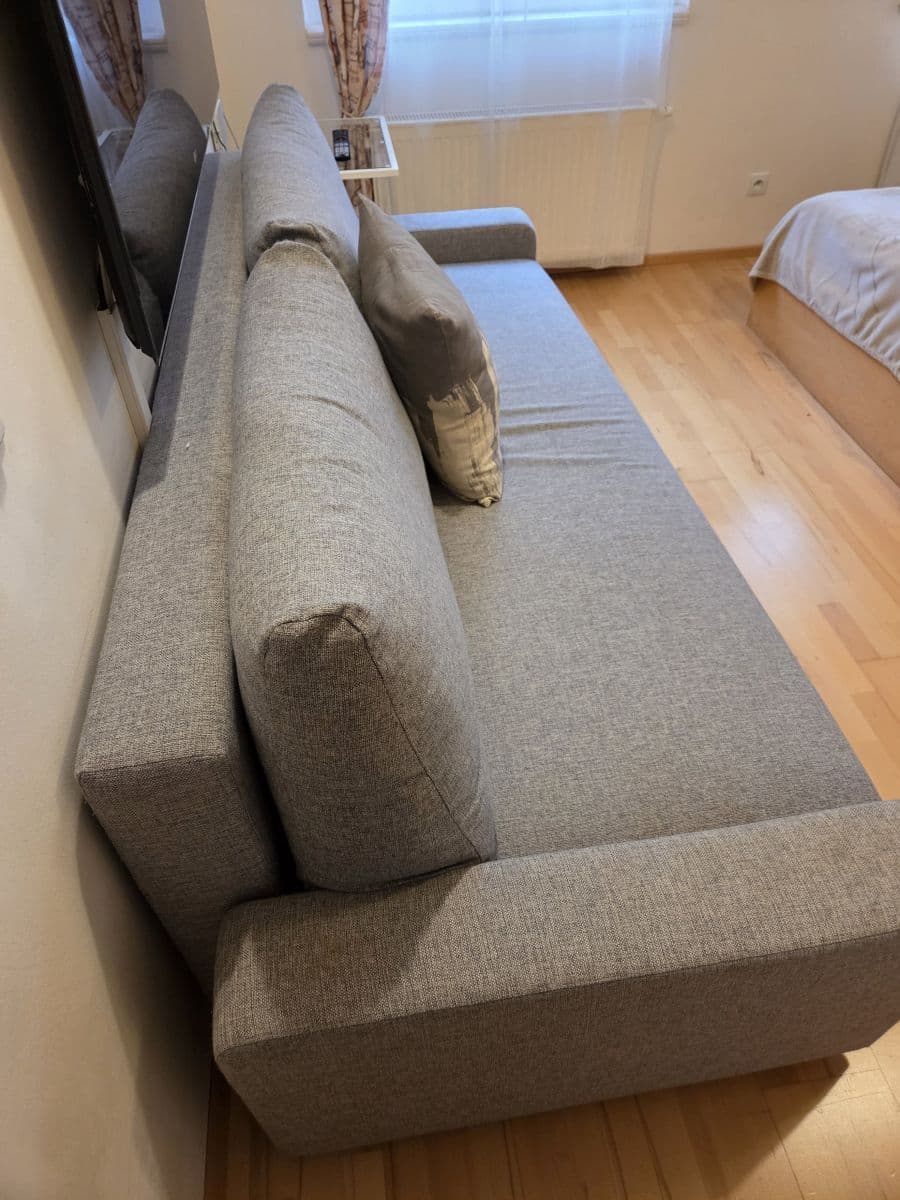 Prenájom bytu 27 m², Tyršova, Praha, Praha Prenájom bytu 27 m², Tyršova, Praha, Praha