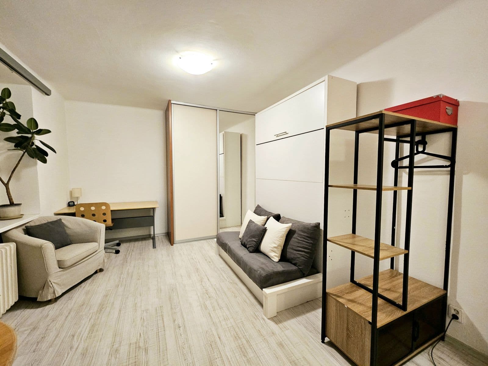 Prenájom bytu 27 m², Vinohradská, Praha, Praha Prenájom bytu 27 m², Vinohradská, Praha, Praha