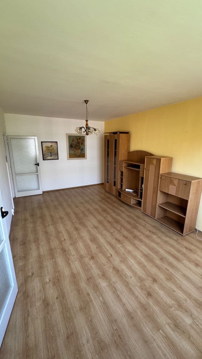 Predaj bytu 2-izbový 64 m², SNP, Ústí nad Labem, Ústecký kraj Predaj bytu 2-izbový 64 m², SNP, Ústí nad Labem, Ústecký kraj