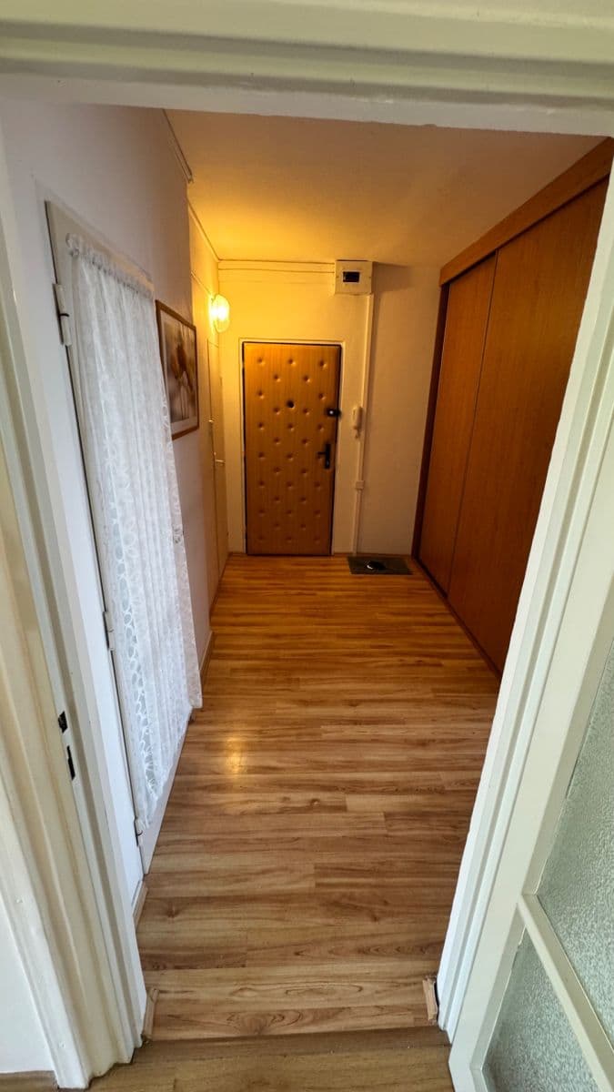 Predaj bytu 2-izbový 64 m², SNP, Ústí nad Labem, Ústecký kraj Predaj bytu 2-izbový 64 m², SNP, Ústí nad Labem, Ústecký kraj