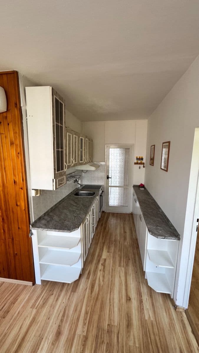 Predaj bytu 2-izbový 64 m², SNP, Ústí nad Labem, Ústecký kraj Predaj bytu 2-izbový 64 m², SNP, Ústí nad Labem, Ústecký kraj