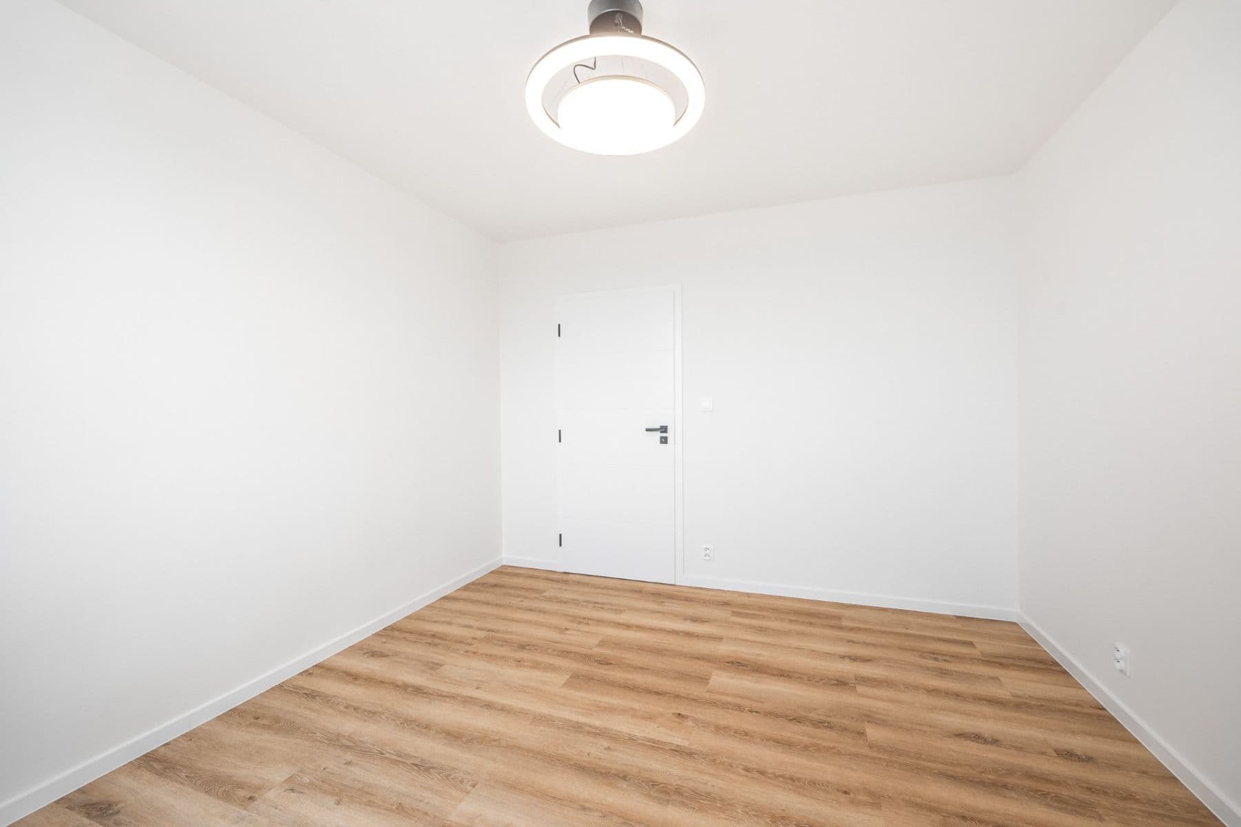 Predaj bytu 3-izbový 74 m², Počernická, Praha, Praha Predaj bytu 3-izbový 74 m², Počernická, Praha, Praha