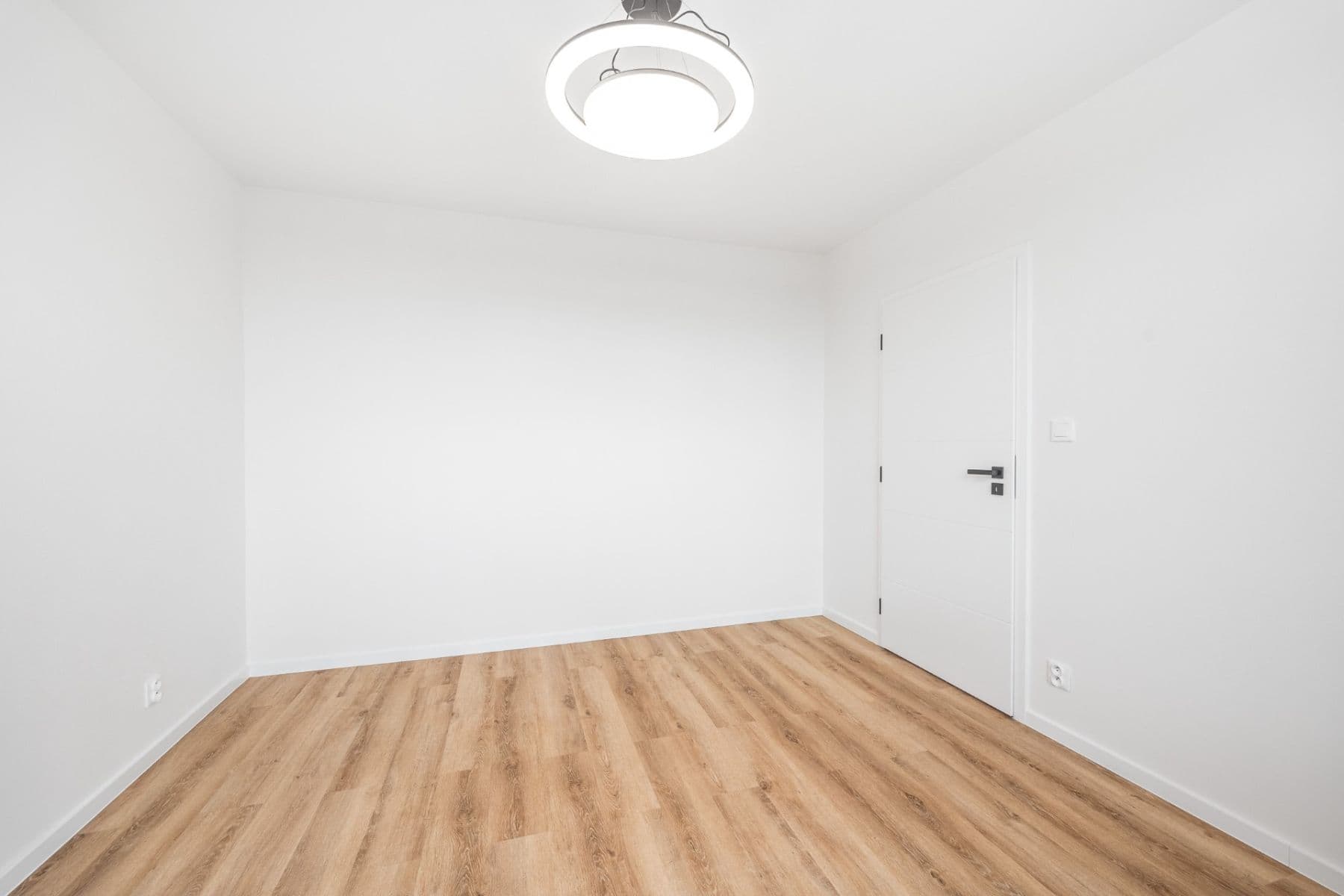 Predaj bytu 3-izbový 74 m², Počernická, Praha, Praha Predaj bytu 3-izbový 74 m², Počernická, Praha, Praha