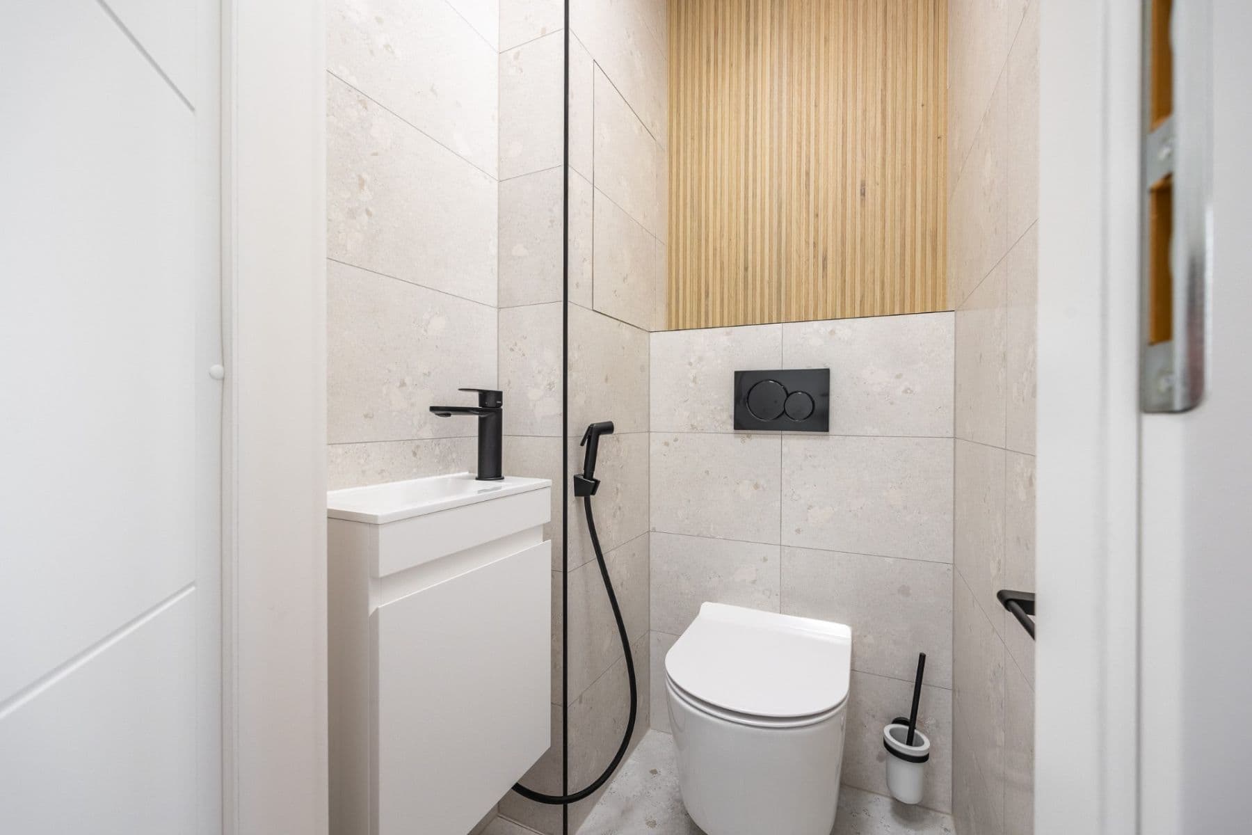 Predaj bytu 3-izbový 74 m², Počernická, Praha, Praha Predaj bytu 3-izbový 74 m², Počernická, Praha, Praha
