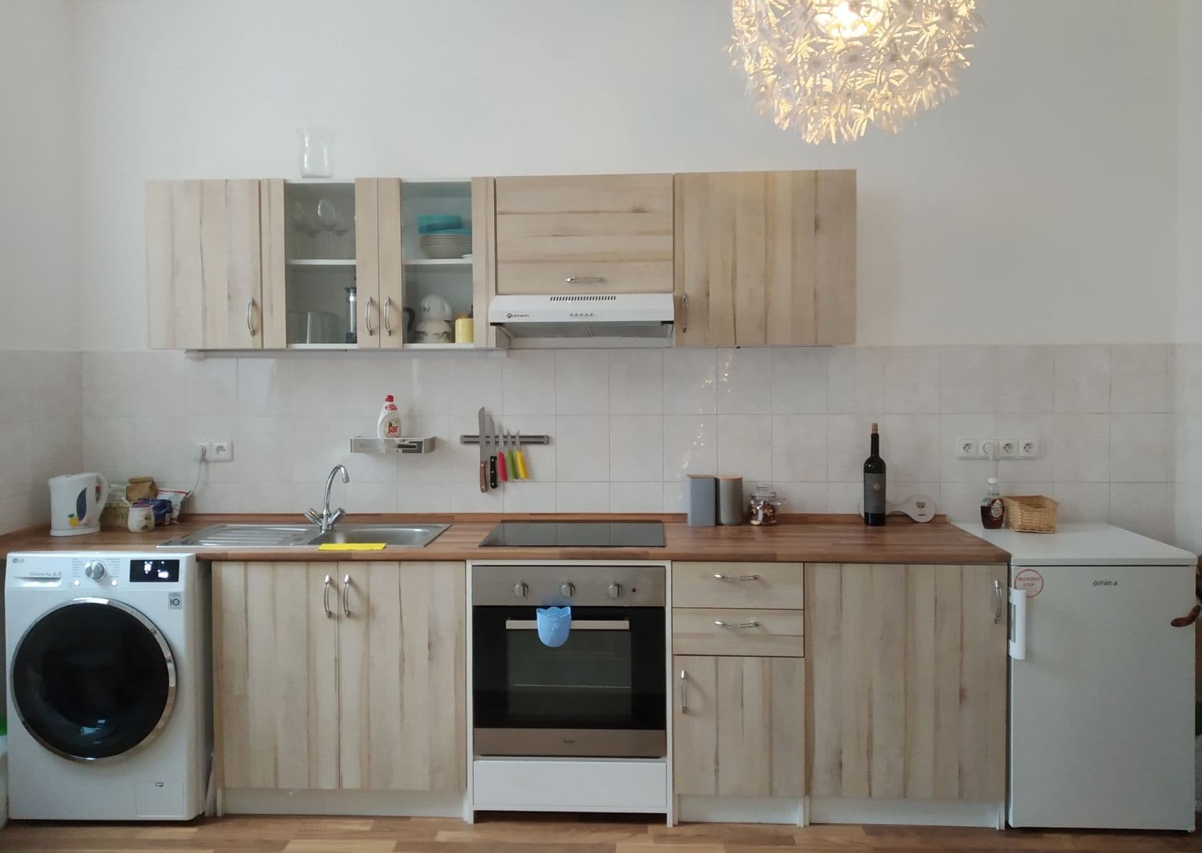 Prenájom bytu 1-izbový 38 m², Ruská, Praha, Praha Prenájom bytu 1-izbový 38 m², Ruská, Praha, Praha