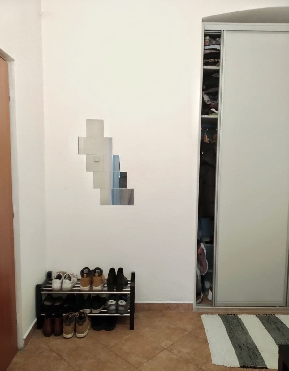 Prenájom bytu 1-izbový 38 m², Ruská, Praha, Praha Prenájom bytu 1-izbový 38 m², Ruská, Praha, Praha