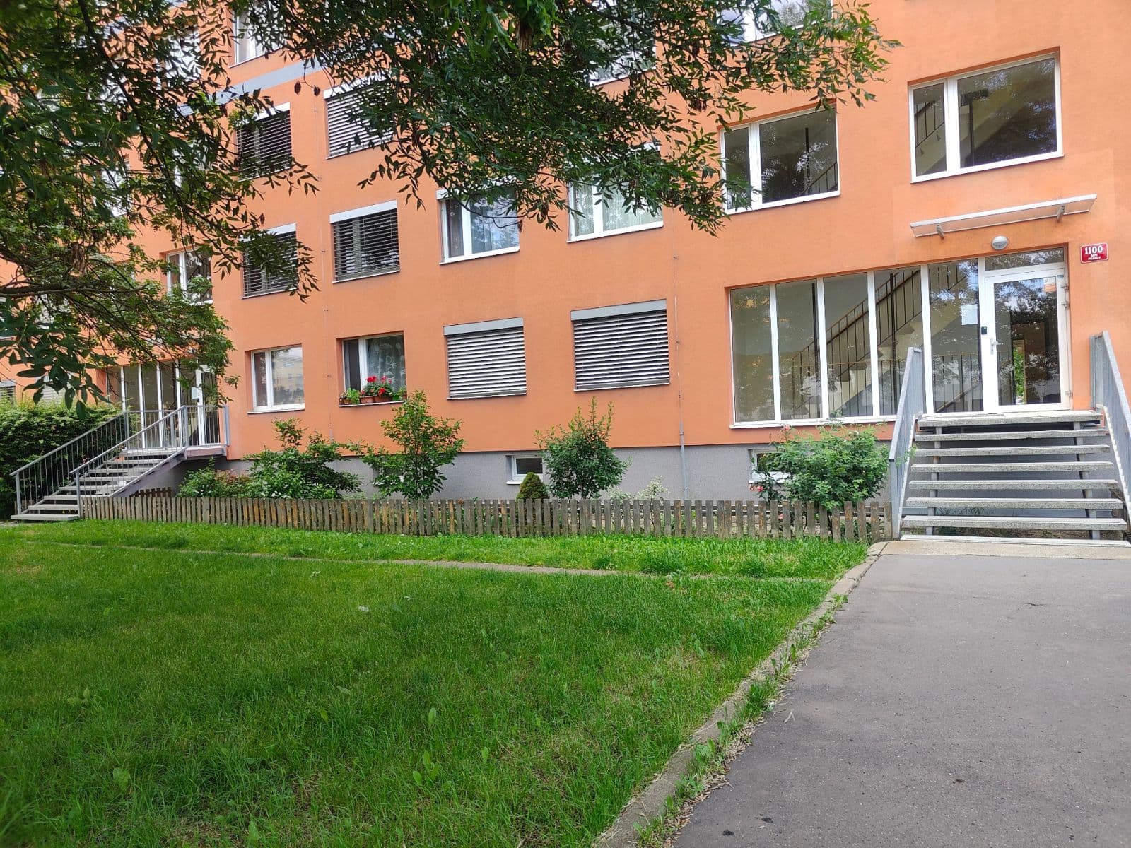 Predaj bytu 1-izbový 30 m², Šimonova, Praha, Praha Predaj bytu 1-izbový 30 m², Šimonova, Praha, Praha
