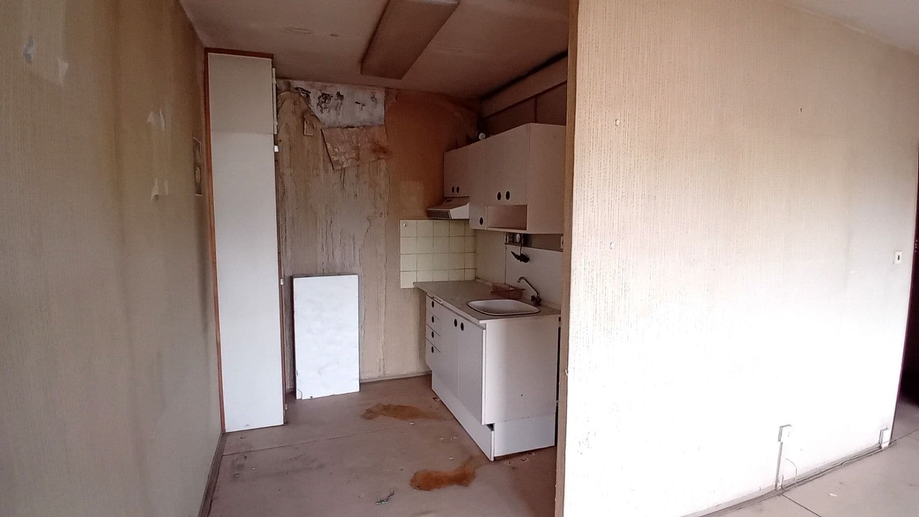 Prenájom nebytového priestoru 111 m², Roháčova, Praha, Praha Prenájom nebytového priestoru 111 m², Roháčova, Praha, Praha
