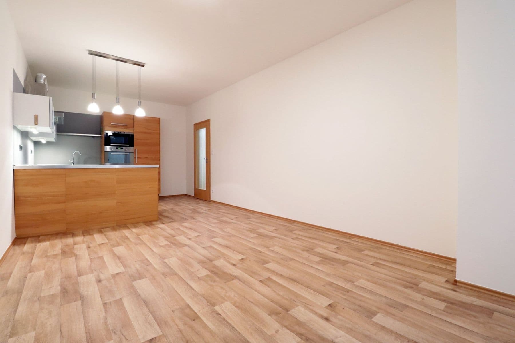 Prenájom bytu 2-izbový 64 m², Pod Harfou, Praha, Praha Prenájom bytu 2-izbový 64 m², Pod Harfou, Praha, Praha
