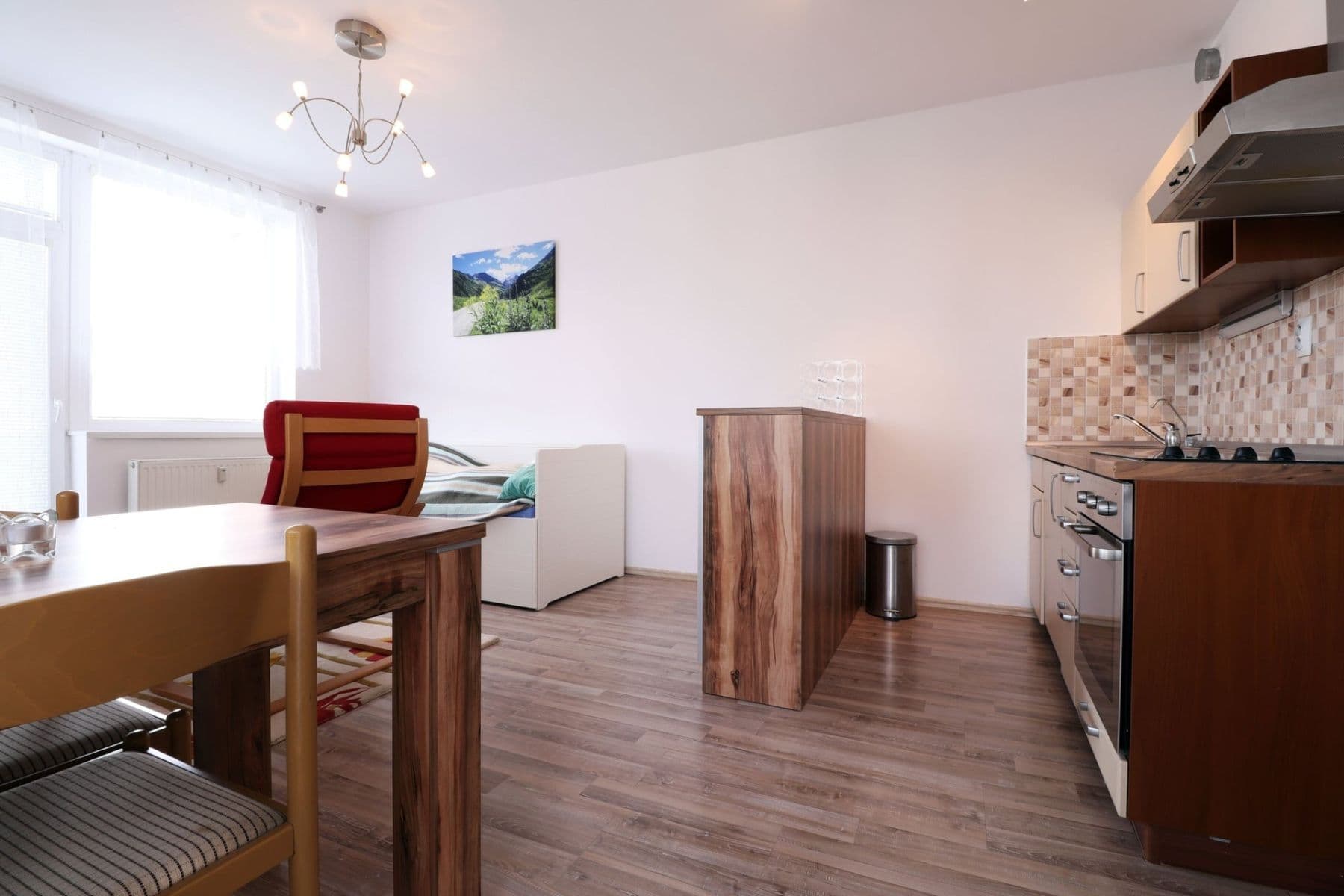 Prenájom bytu 1-izbový 31 m², Podkovářská, Praha, Praha Prenájom bytu 1-izbový 31 m², Podkovářská, Praha, Praha